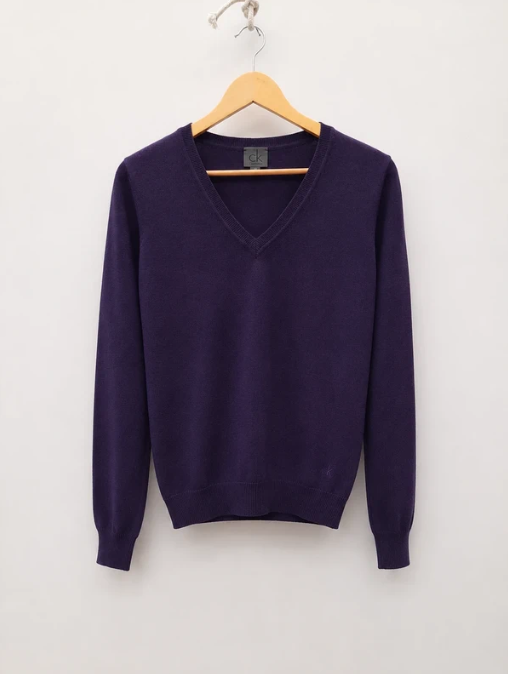 Calvin Klein Women's Purple V-Neck Knit Jumper XS