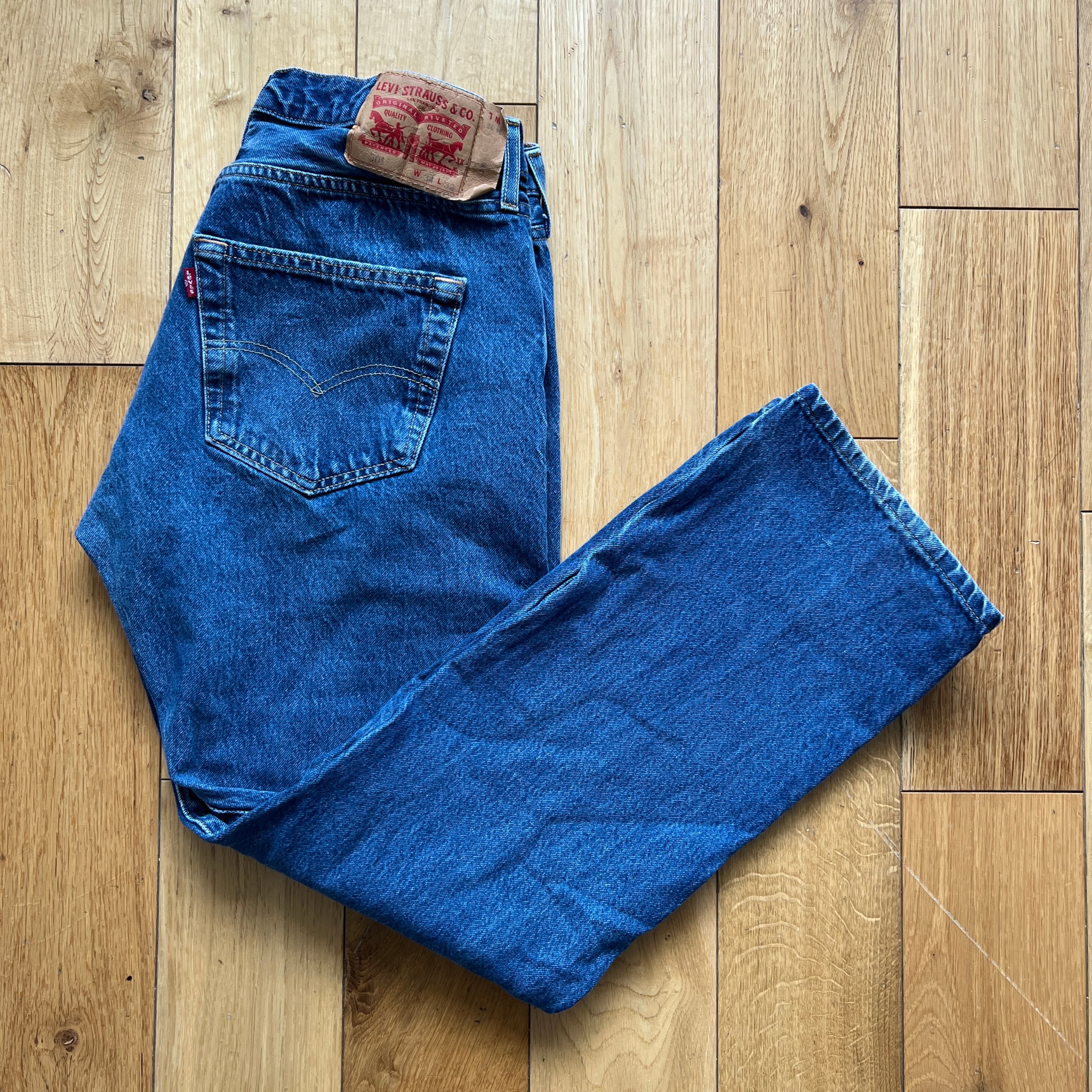 Vintage Levis 501 Blue Denim Jeans Mens W34 L32 Straight Leg Button Fly Made in Poland image 8