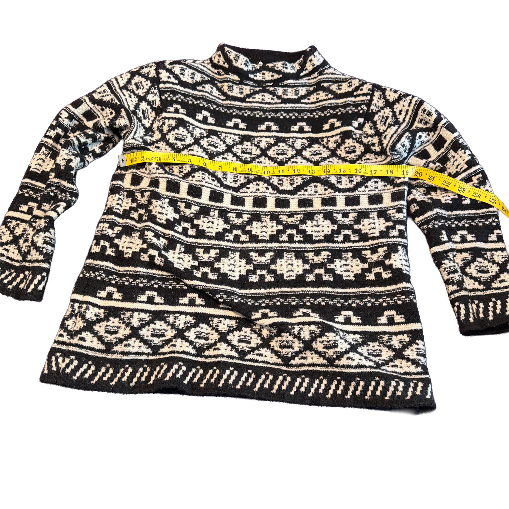 J Jill - Women's Black & White Patterned Sweater - Size Medium image 8