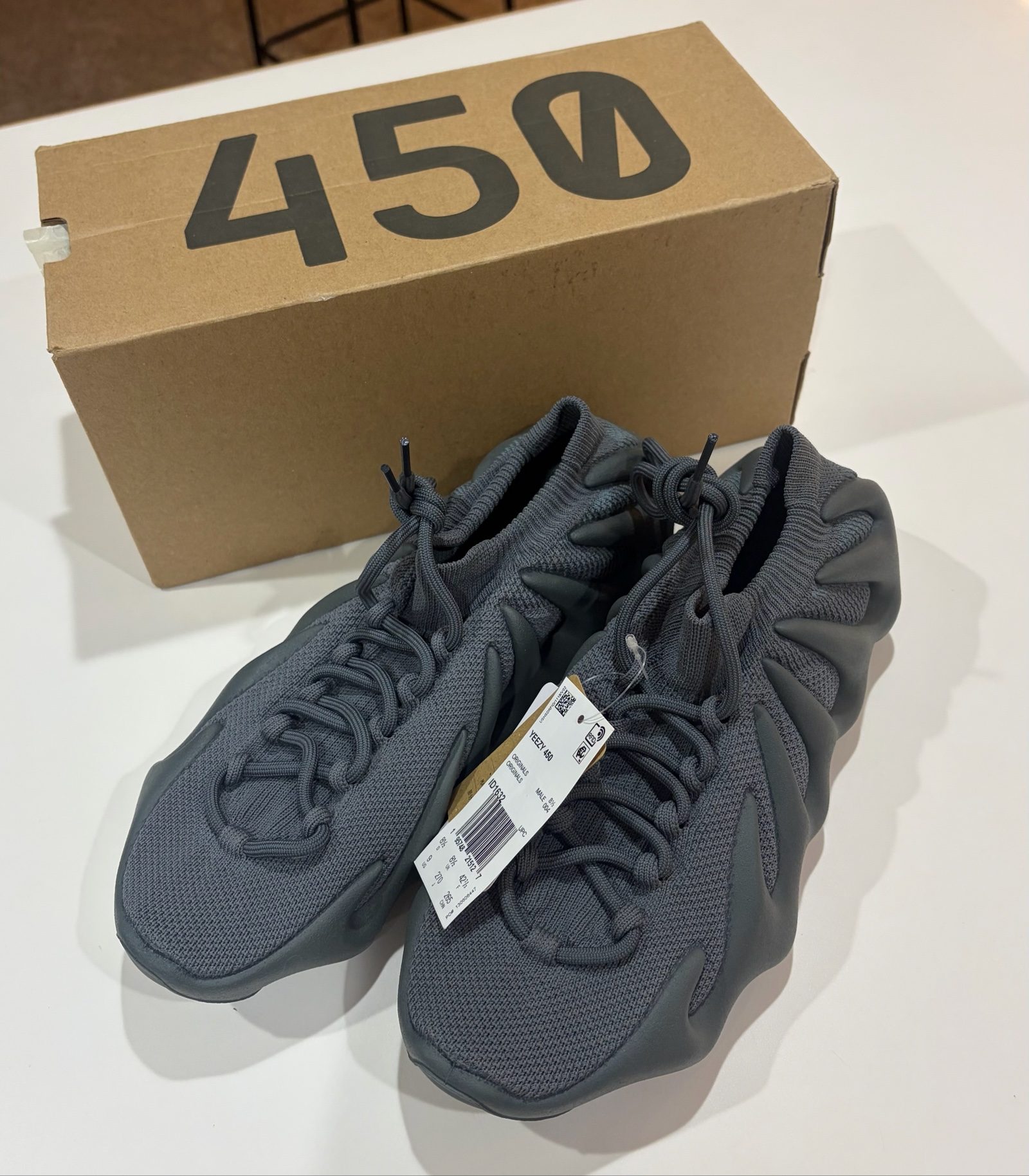 Adidas Men Grey Yeezy 450 Sneakers US 9