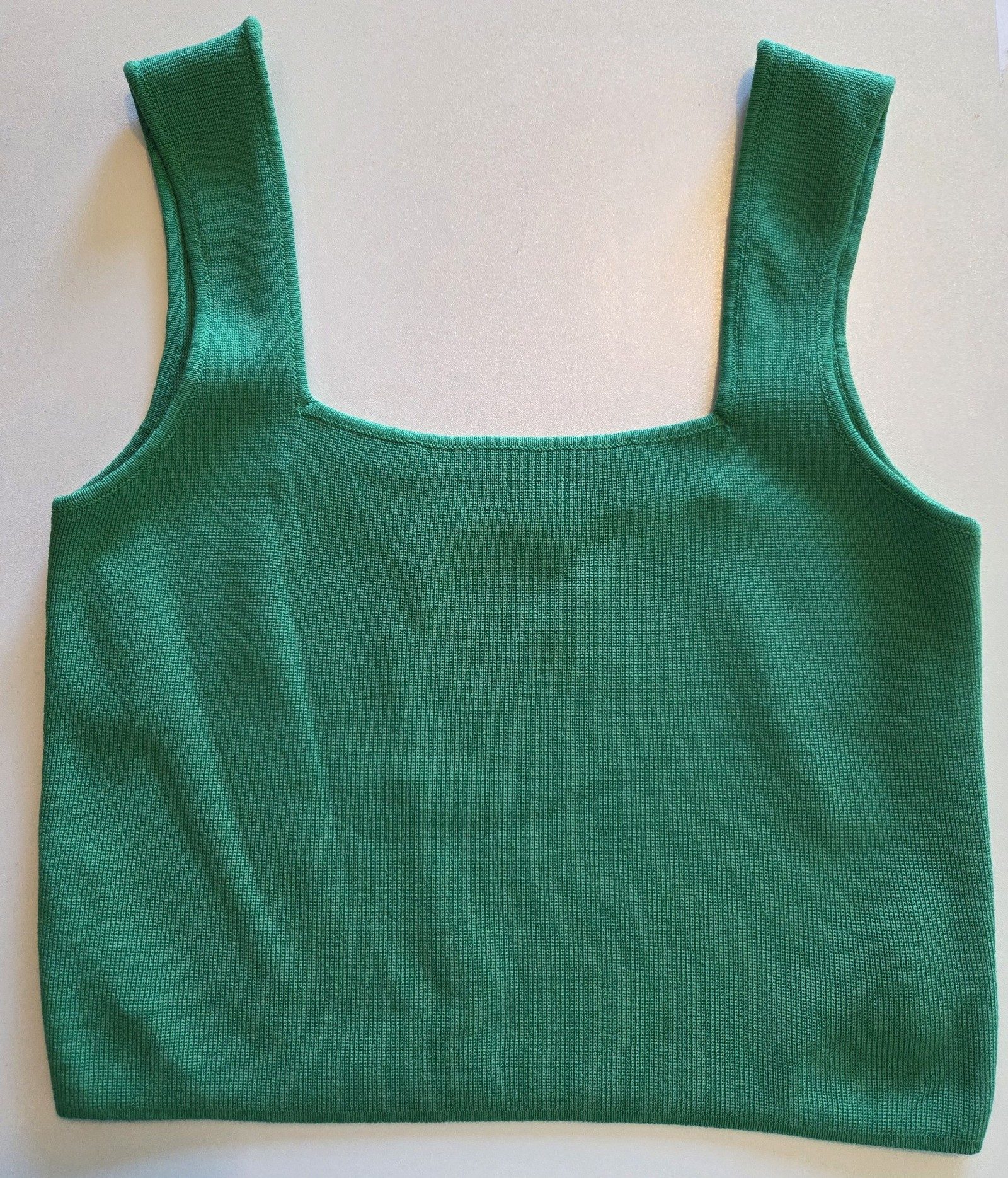 Ebby and I Green Crop Tank Top Medium