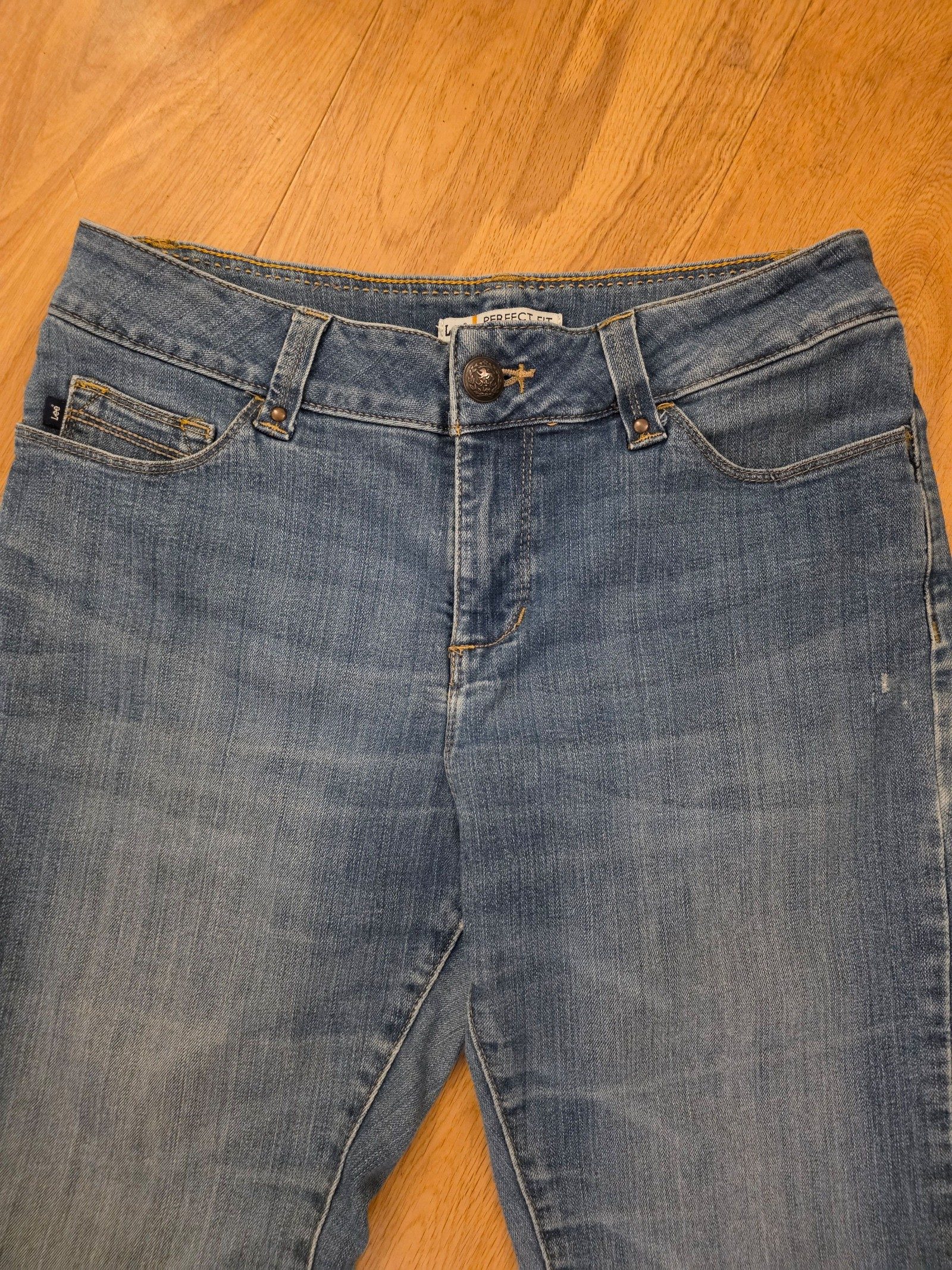Lee Y2K Embroidered Women's Blue Denim Perfect Fit Jeans Size 10 image 2