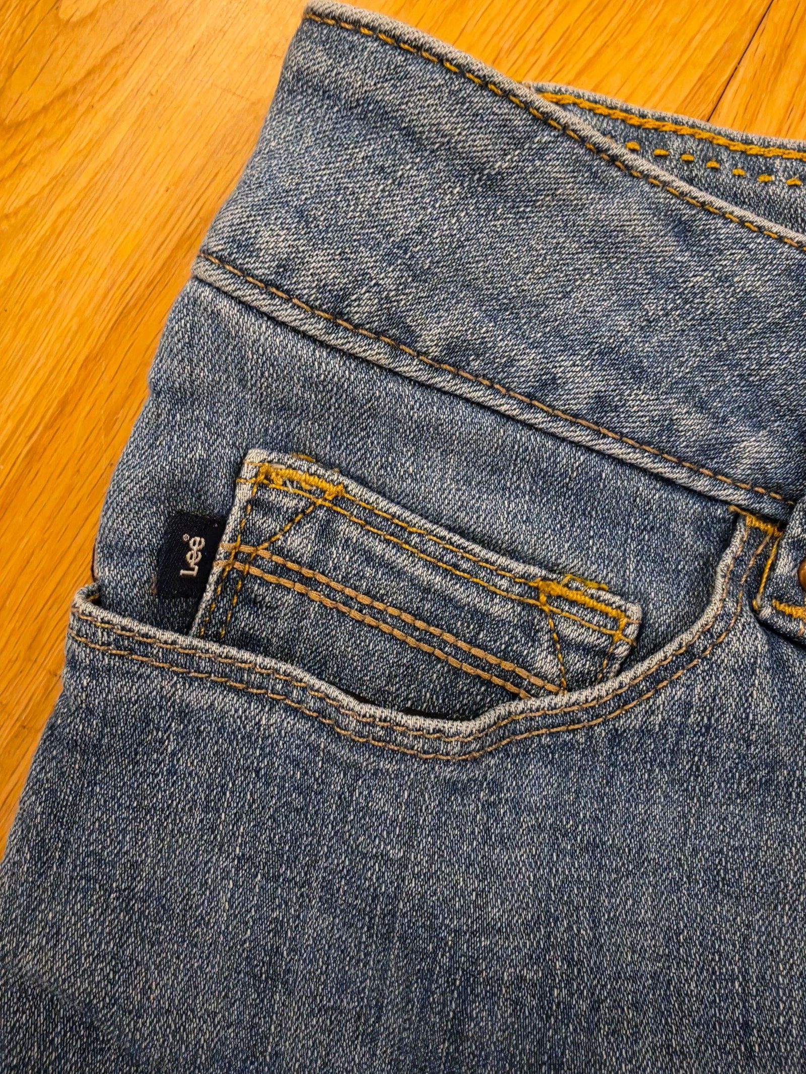 Lee Y2K Embroidered Women's Blue Denim Perfect Fit Jeans Size 10 image 5