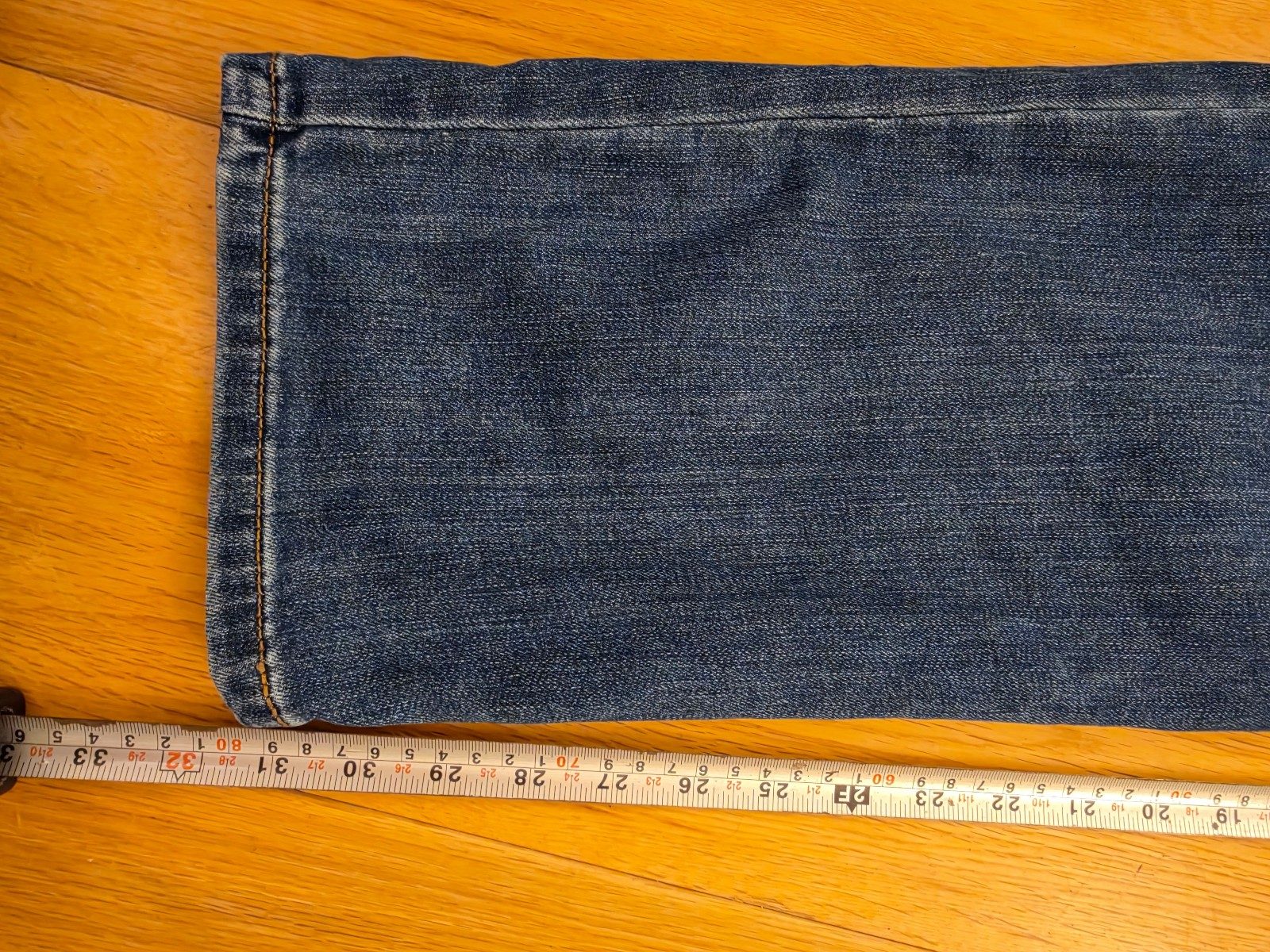 Lee Women's Blue Jeans Size 22 image 4