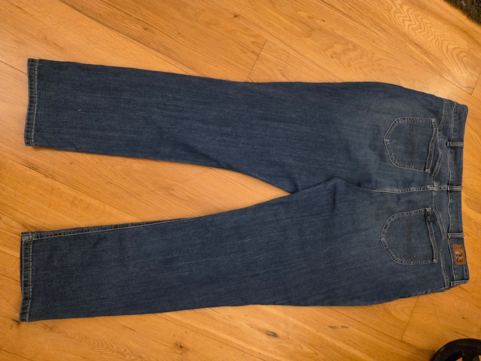 Lee Women's Blue Jeans Size 22 image 6