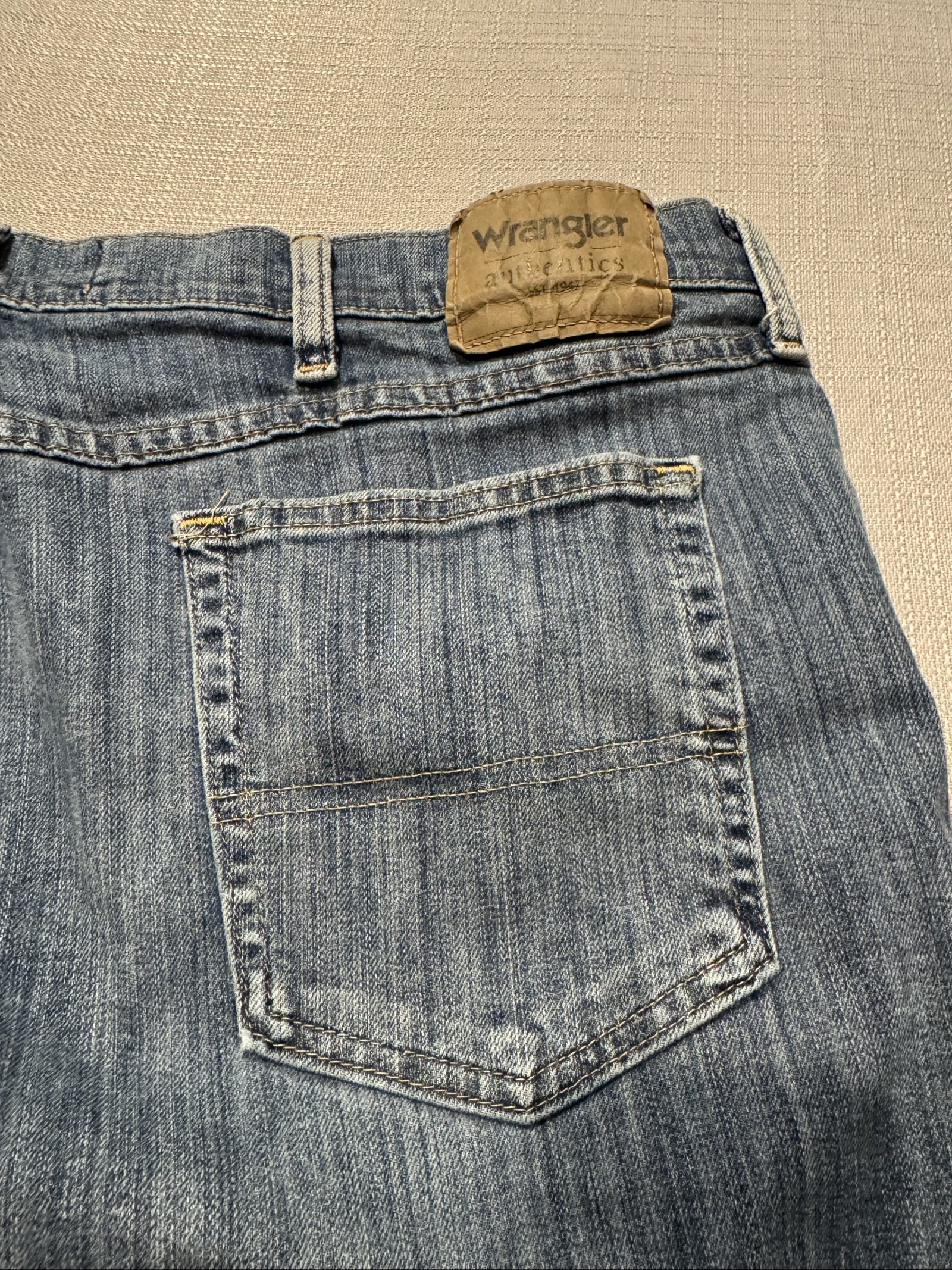 Men’s Wrangler Authentics Relaxed Fit Jeans – Medium Wash Blue – 40x30 image 8