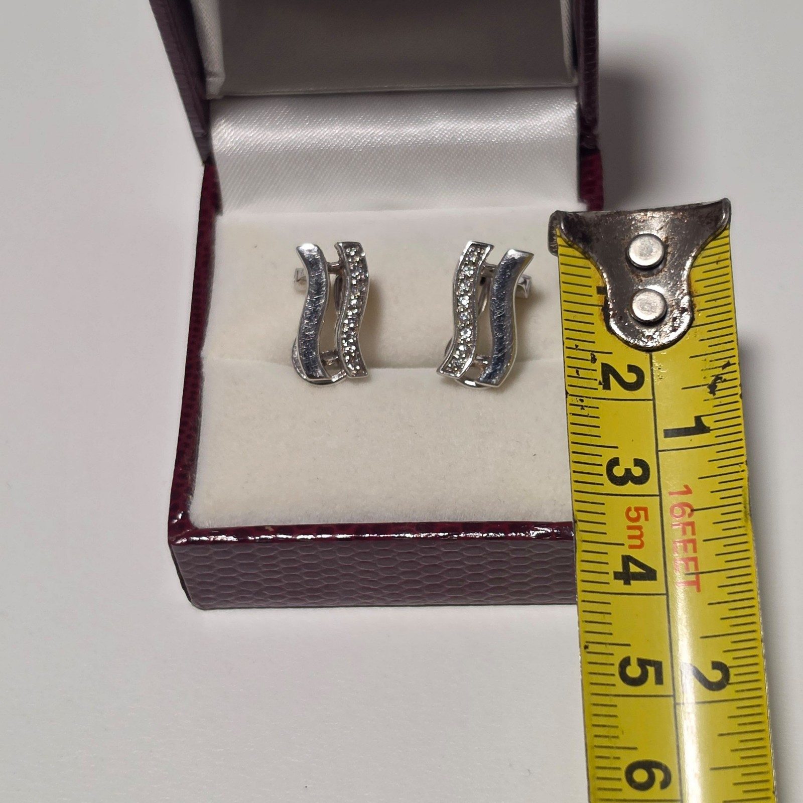 926 sterling Silver Tone Sparkling Rhinestone Earrings.b8 image 5