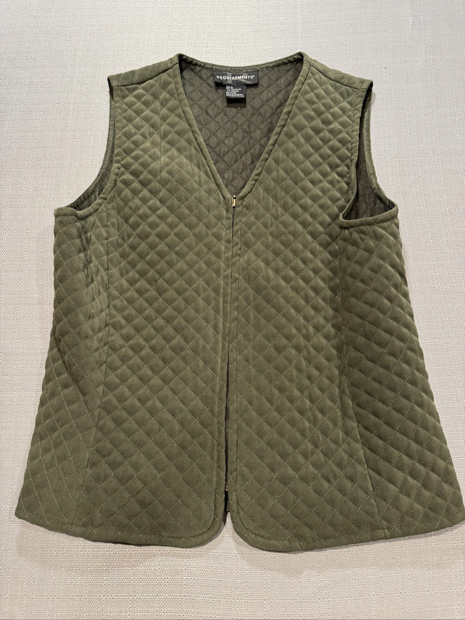Women’s Requirements Quilted Vest – Olive Green – Small
