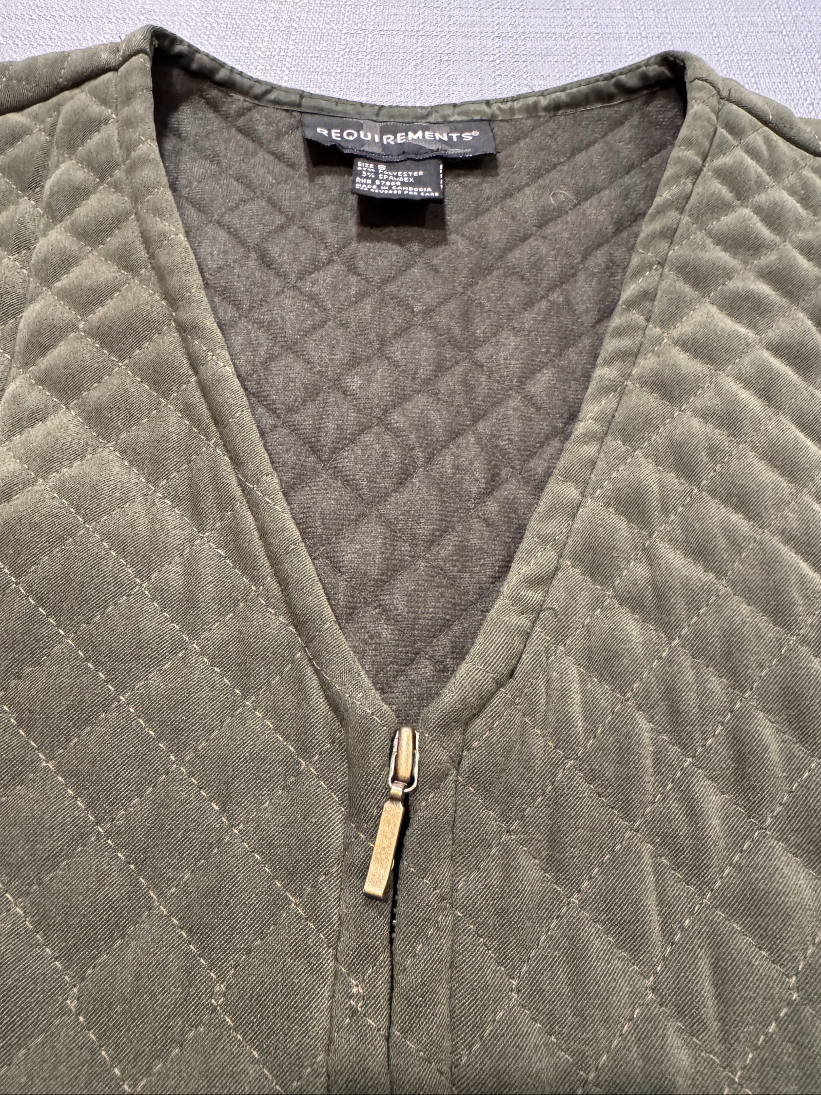 Women’s Requirements Quilted Vest – Olive Green – Small image 3