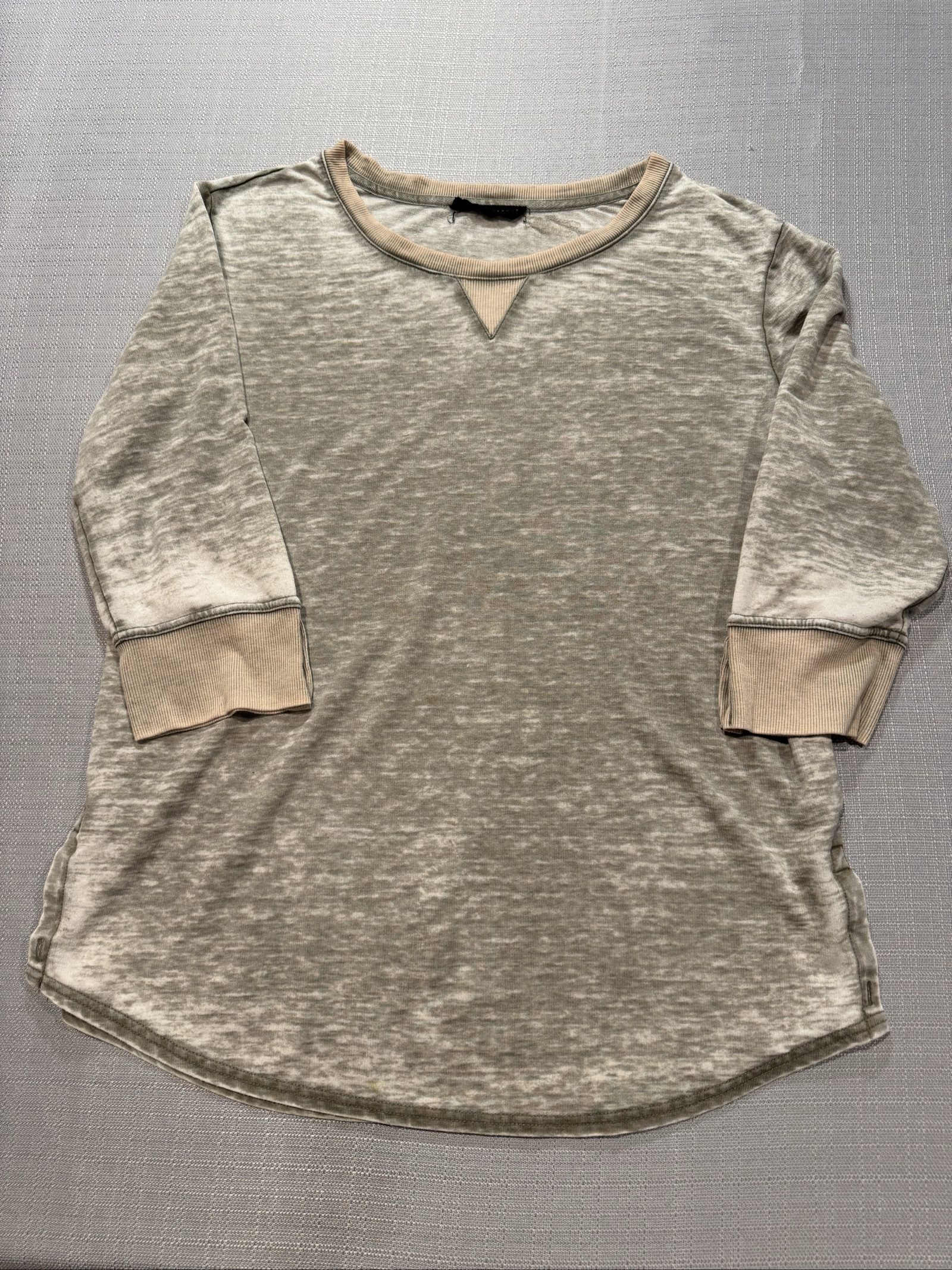 Women's Jane Delancey 3/4 Length Sleeve Crewneck T-Shirt – Heather Gray – Large
