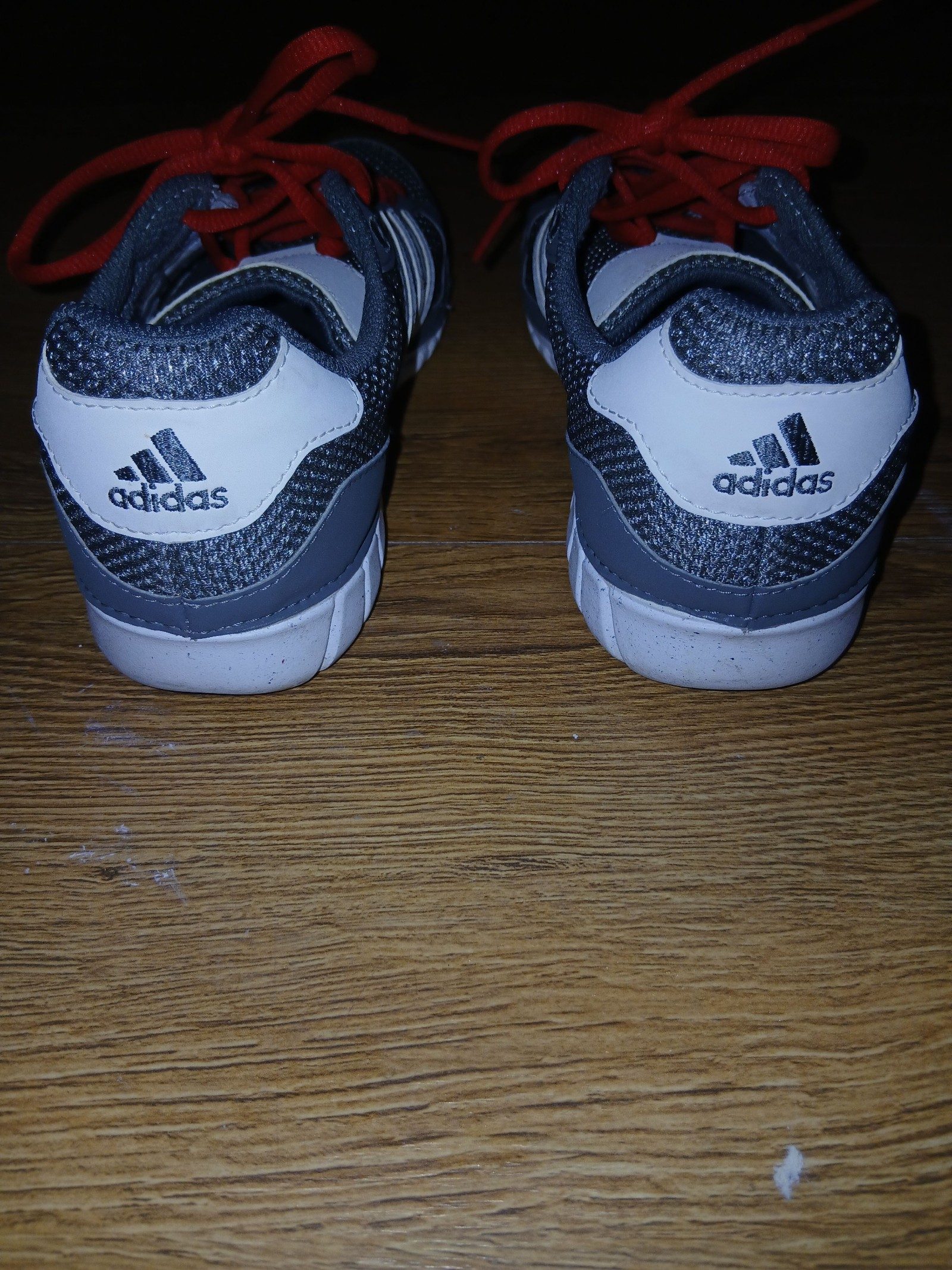 Adidas Grey & White Mesh & Synthetic Sneakers UK 8 image 4