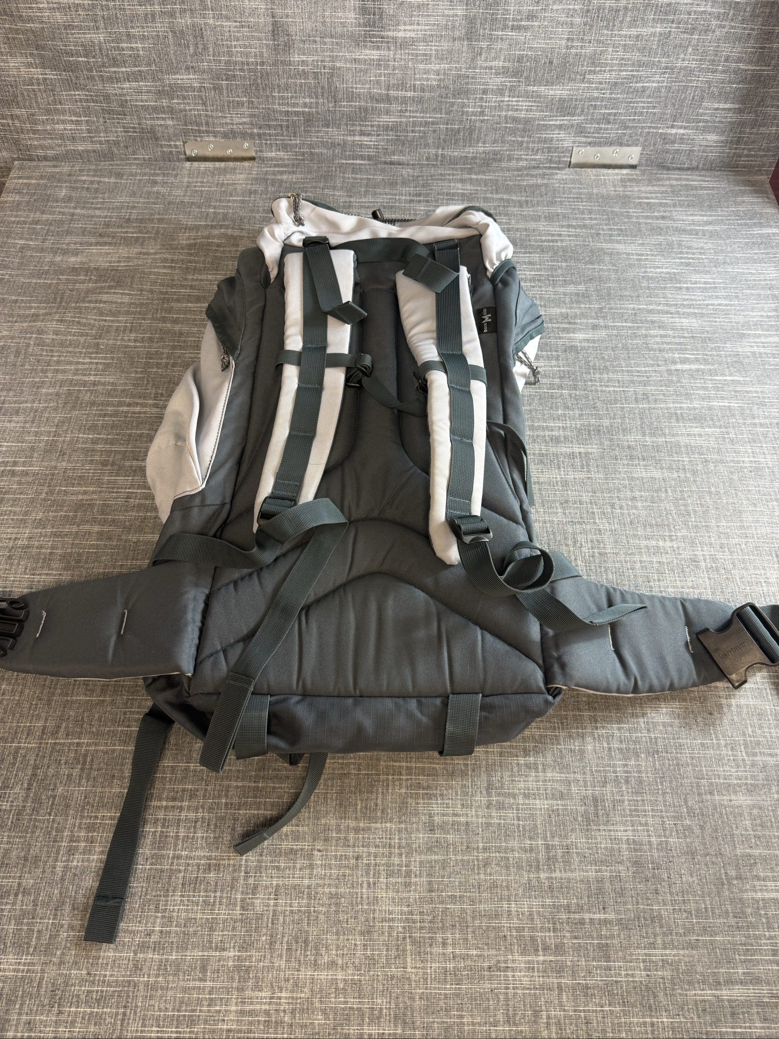 Karrimor Bobcat 65 Litre Hiking Backpack Grey Black image 4
