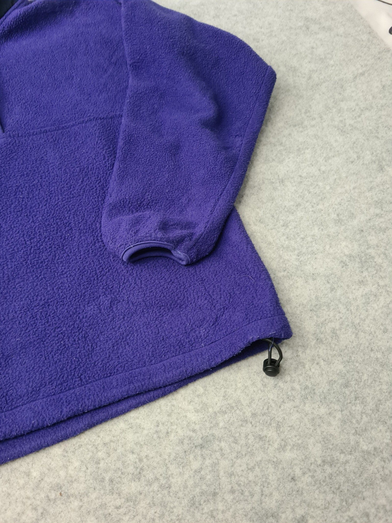 Columbia Women’s Purple Navy Fleece Pullover Medium Vintage 1161 image 4
