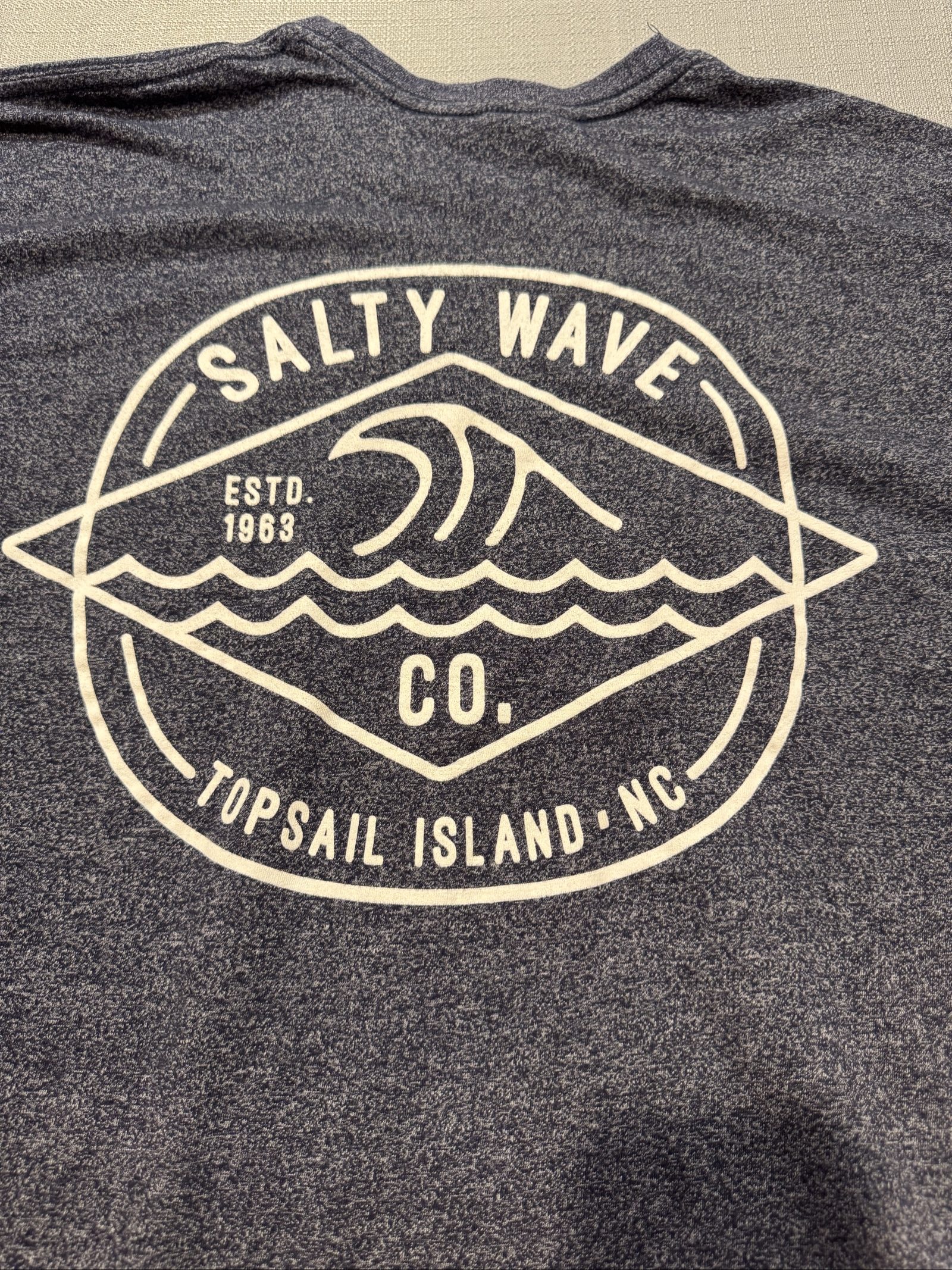 Men’s Salty Wave Co. Topsail Island NC Graphic T-Shirt – Heather Navy Blue – XL image 9