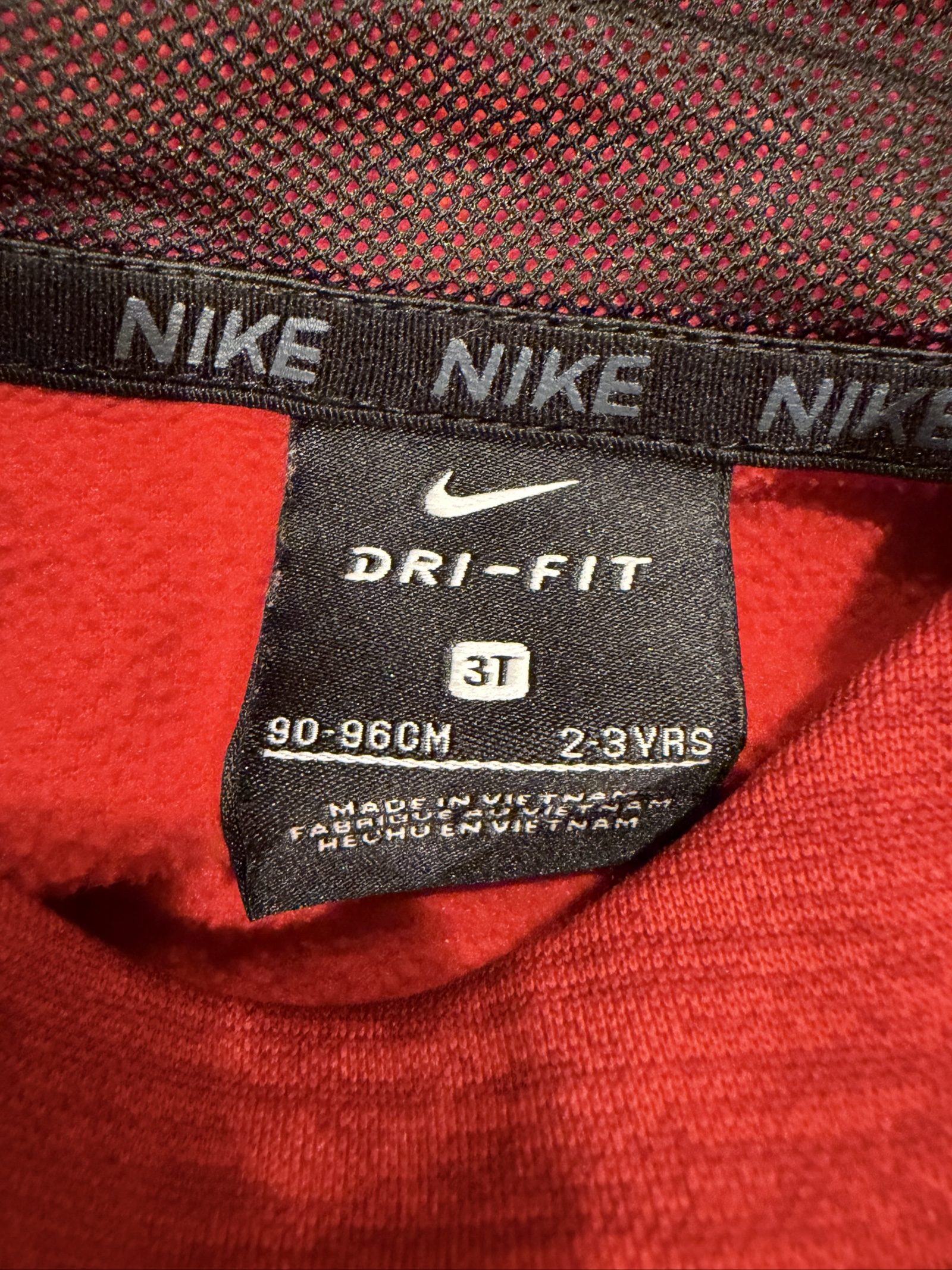 Nike Kids' Red Dri-FIT Hoodie 2-3 Years image 2