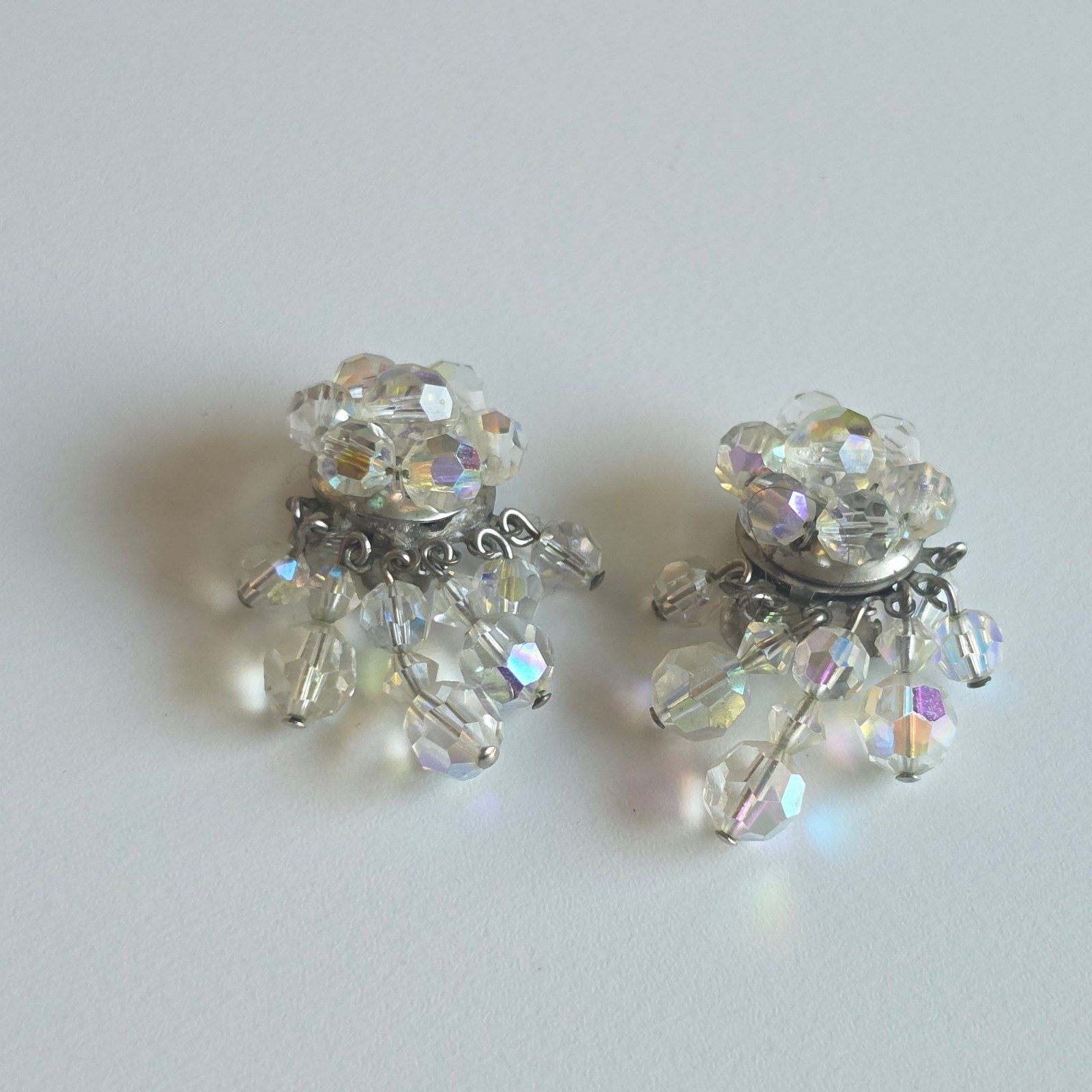Vintage I Crystal Clip-On Earrings .b9