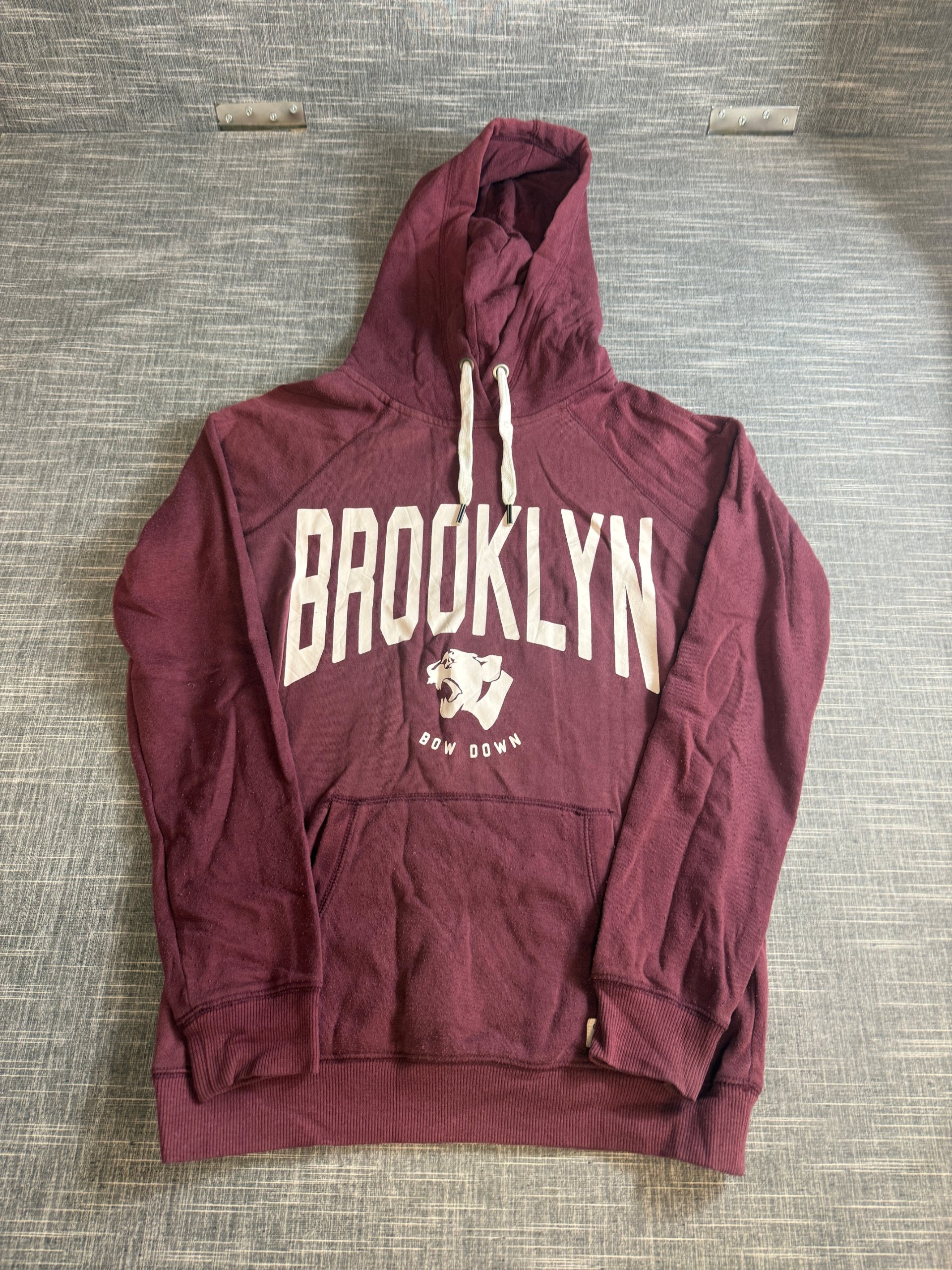 Garage Women's Burgundy Boyfriend Hoodie XS Drawstring Pocket