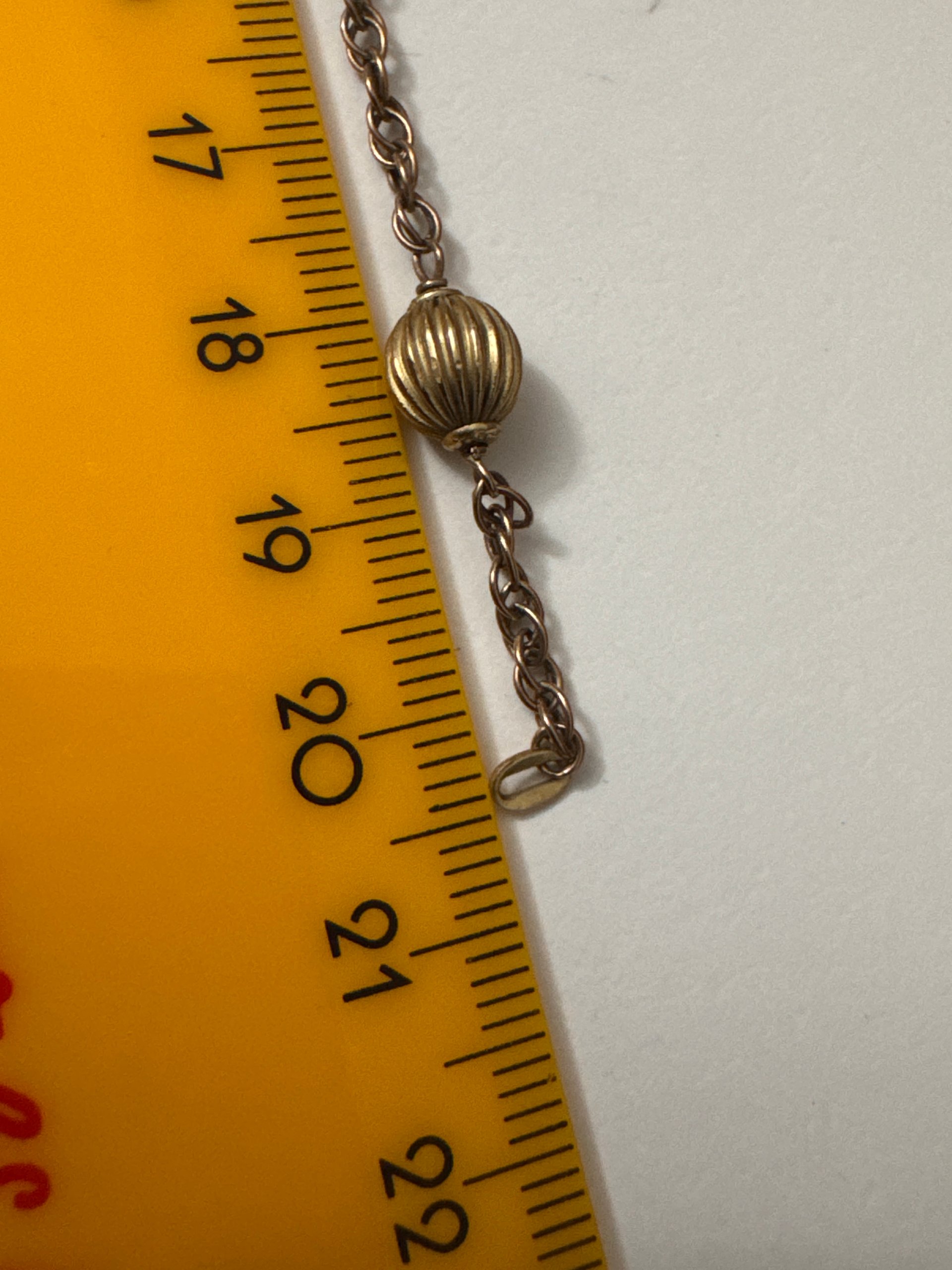 Vintage Gold 333 Ribbed Bead Chain Bracelet image 8