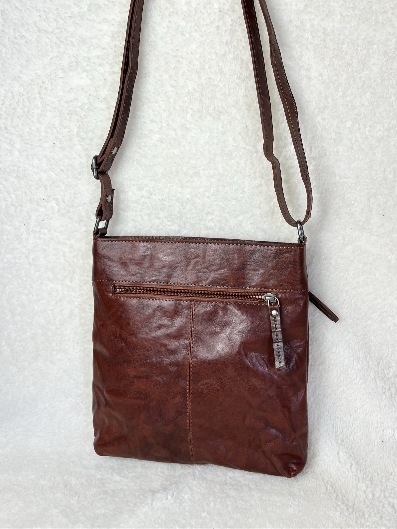bhc Cognac Brown buffalo Leather Crossbody Bag Medium image 3