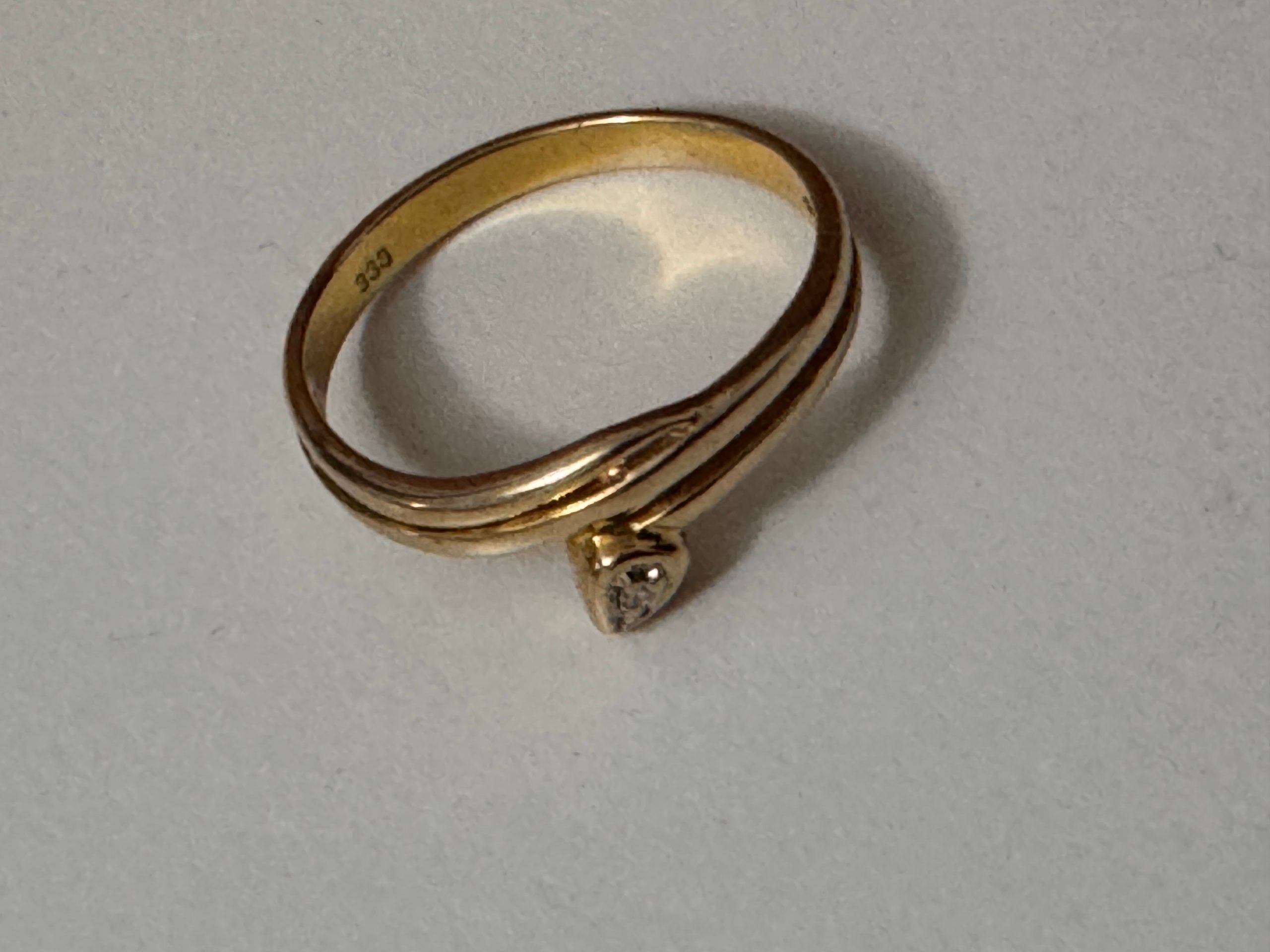 333 Yellow Gold Solitaire Ring