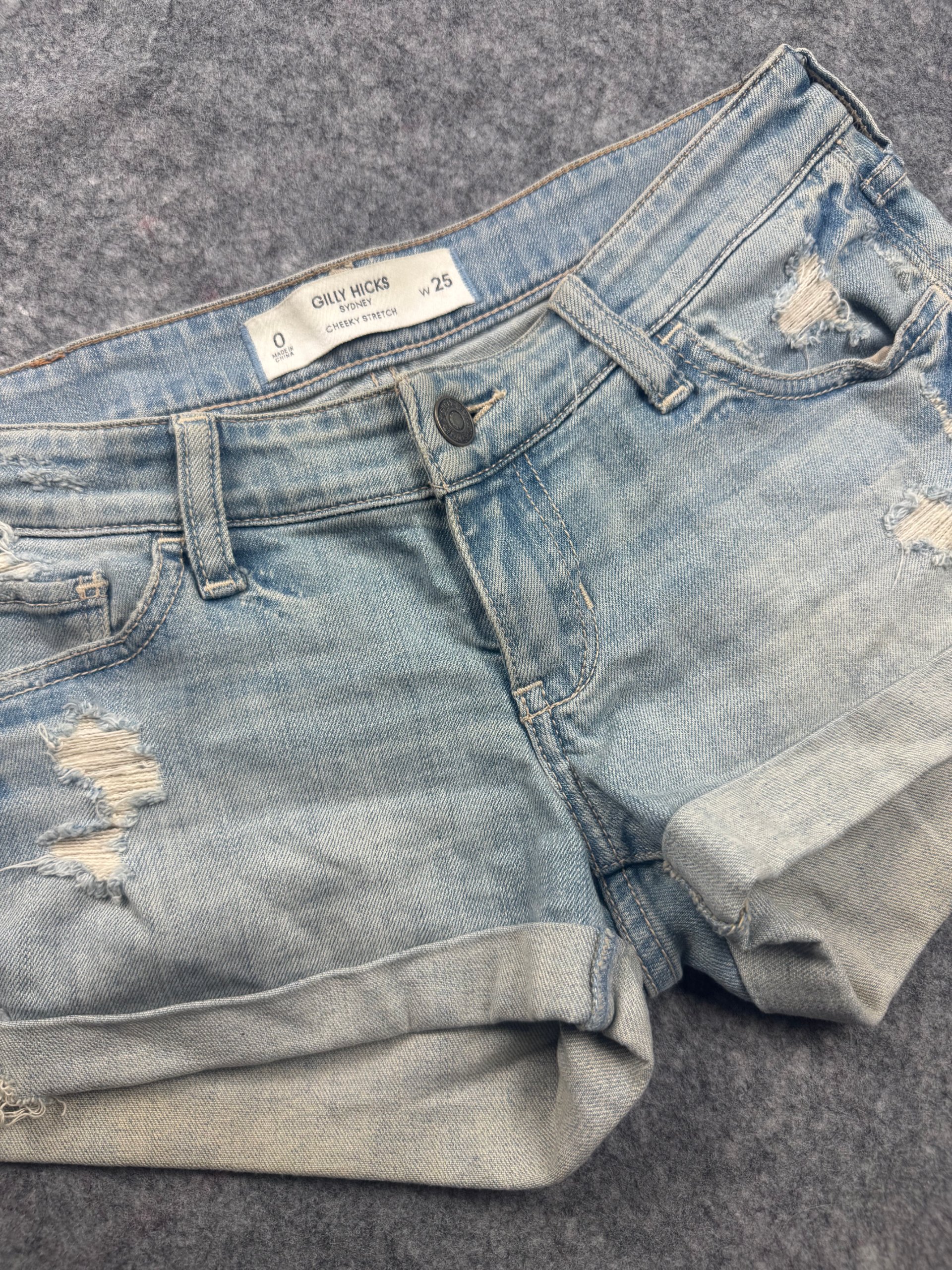 Gilly Hicks Light Blue Distressed Denim Mom Shorts W25 Women’s image 2