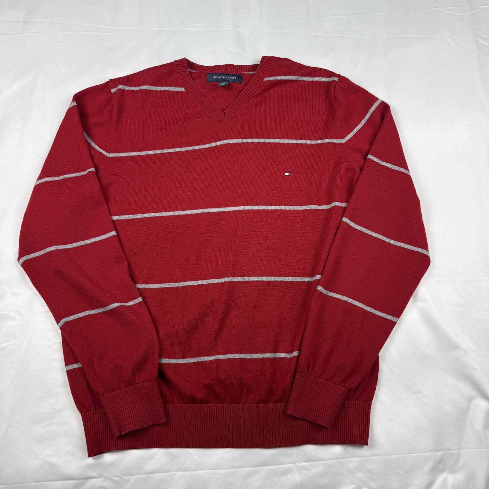 Tommy Hilfiger Jumper Men's Large Red Cotton V-Neck Stripe |6602