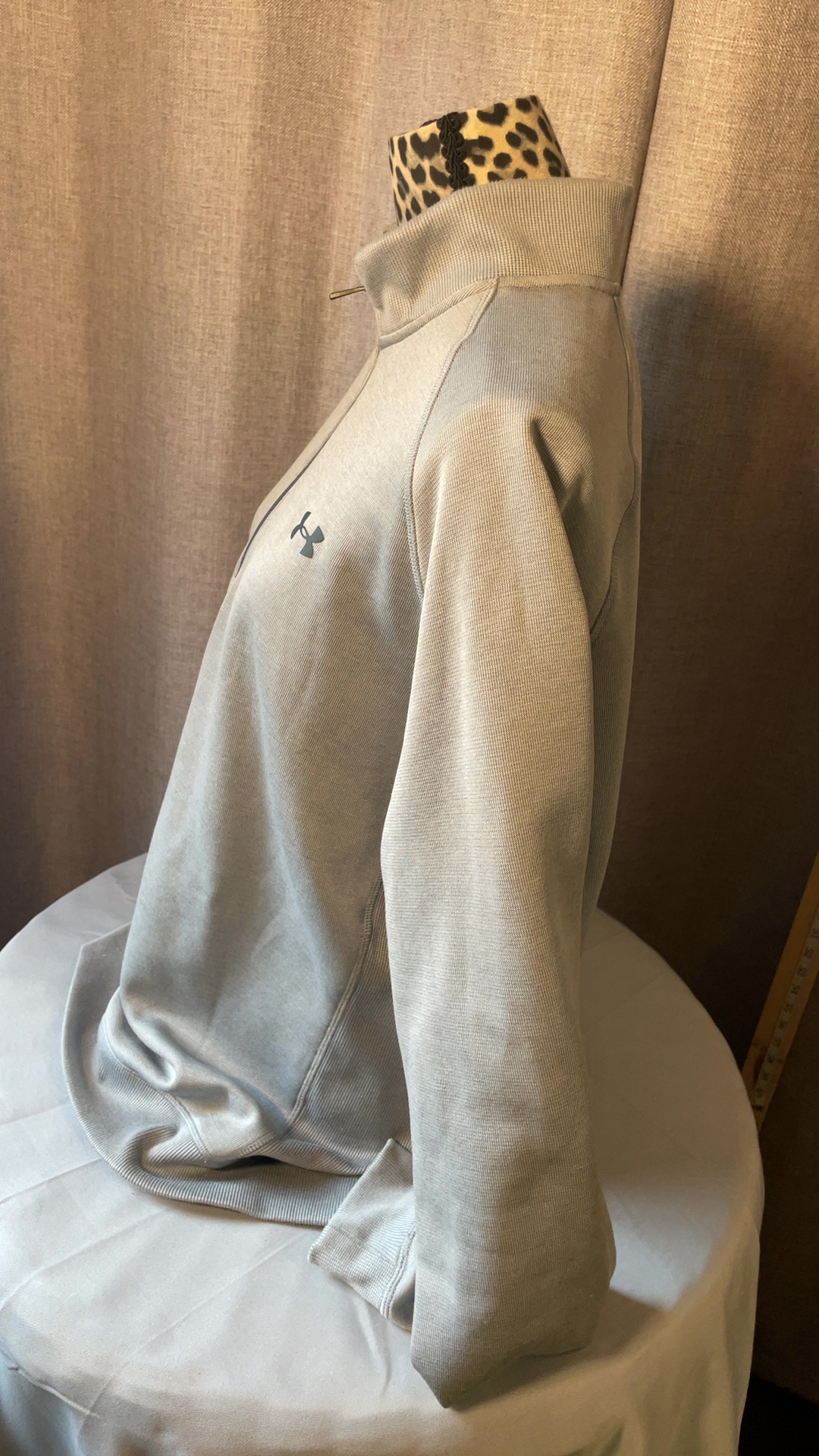 Under Armour ColdGear Men’s XL Gray 1/4 Zip Loose Fit Pullover image 6