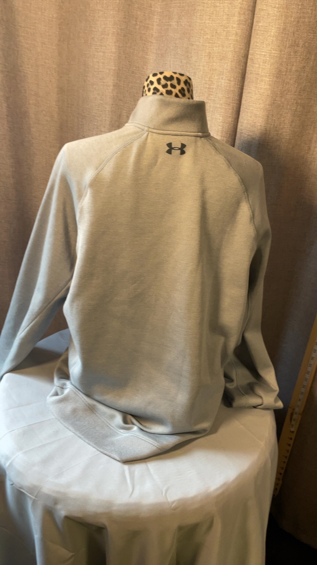 Under Armour ColdGear Men’s XL Gray 1/4 Zip Loose Fit Pullover image 7