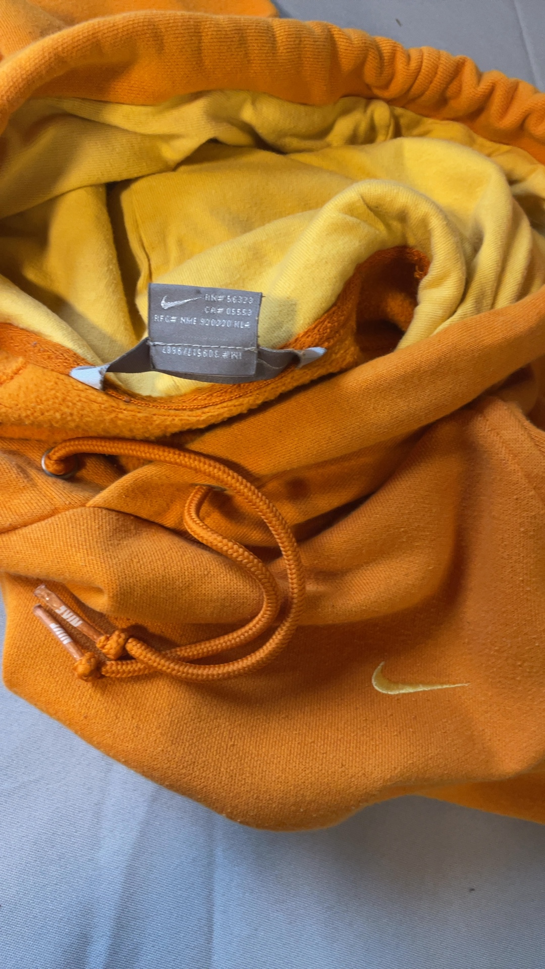 Nike Men’s Large Burnt Orange Pullover Hoodie Embroidered Swoosh image 4