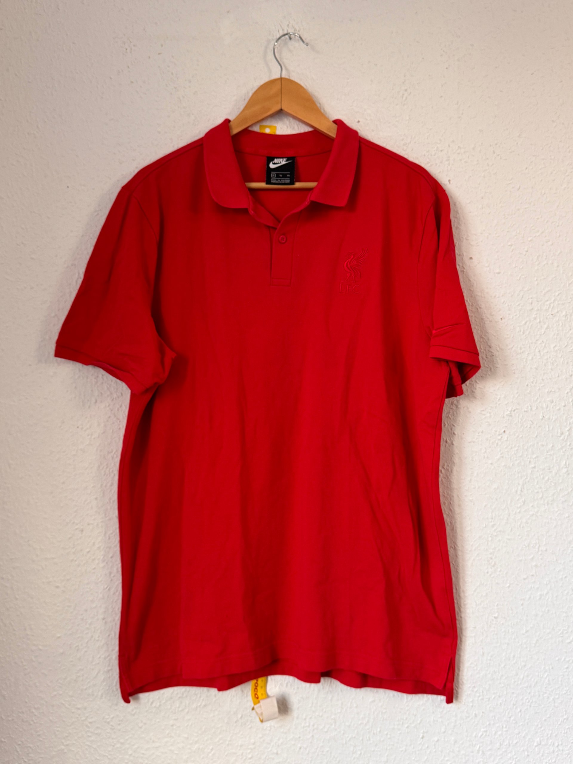 Nike Men's Red Liverpool FC Embroidered Polo Shirt Large image 2