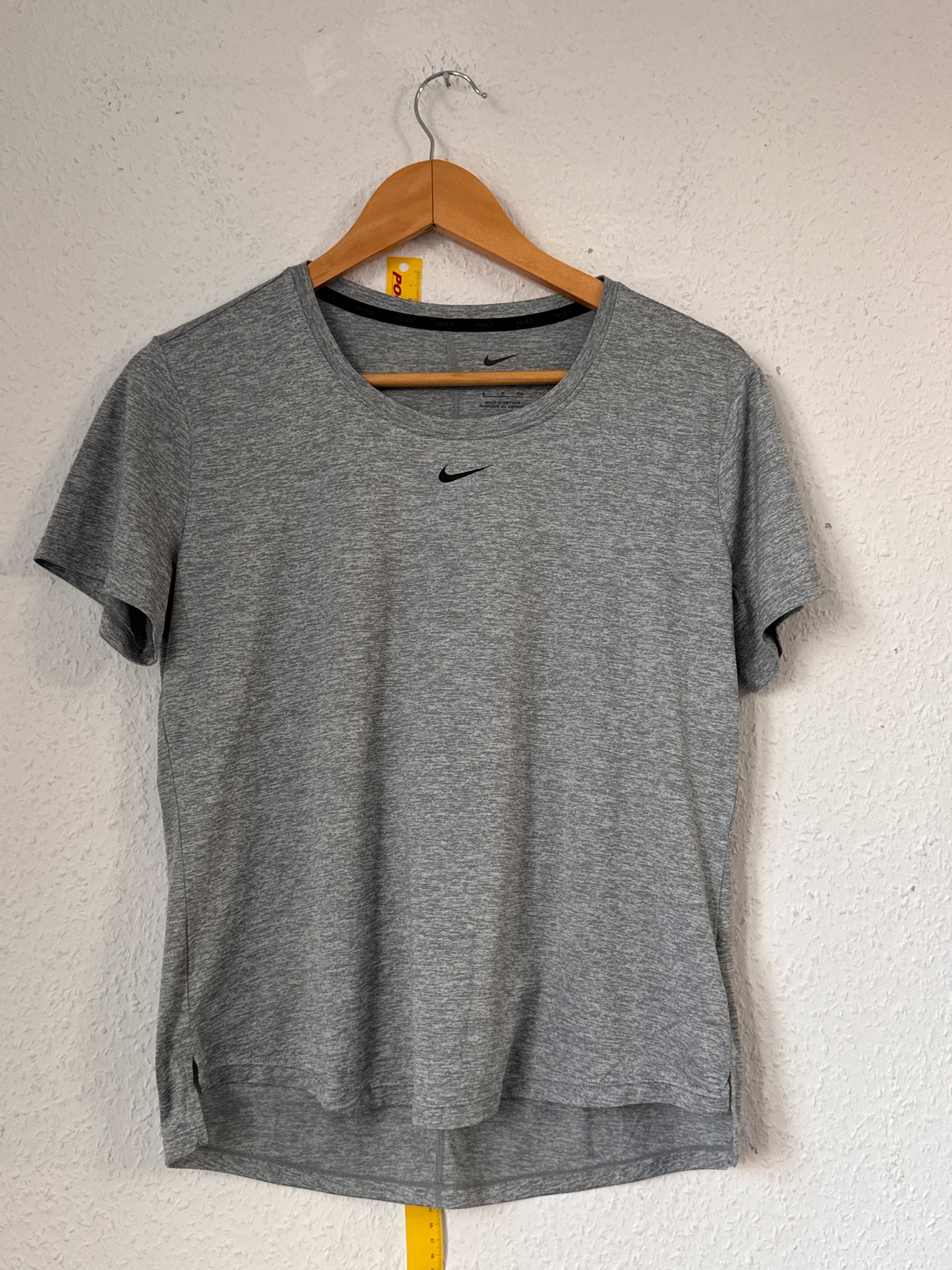 Nike Women's Grey Dri-FIT Polyester T-Shirt Small