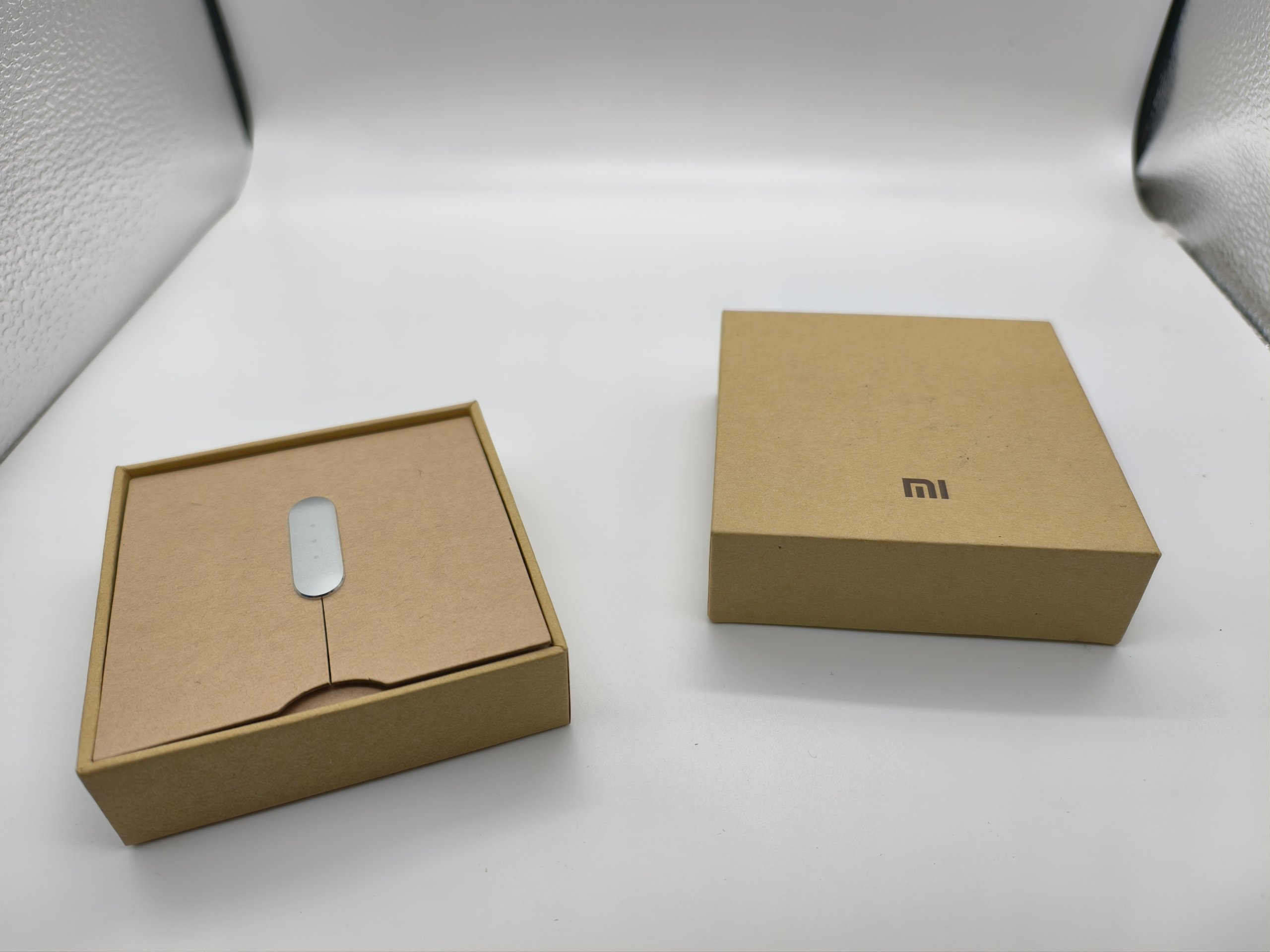 Smartband Xiaomi Mi Band 1S XMSH02HM Bluetooth IP67 Cardio Monitor Scatola image 9