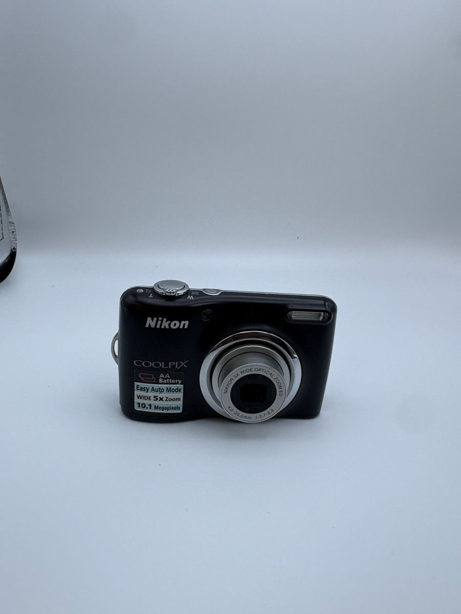 Nikon Coolpix L23 Digitalkamera 10MP 5x Weitwinkel-Zoom schwarz AA-Batterien image 2