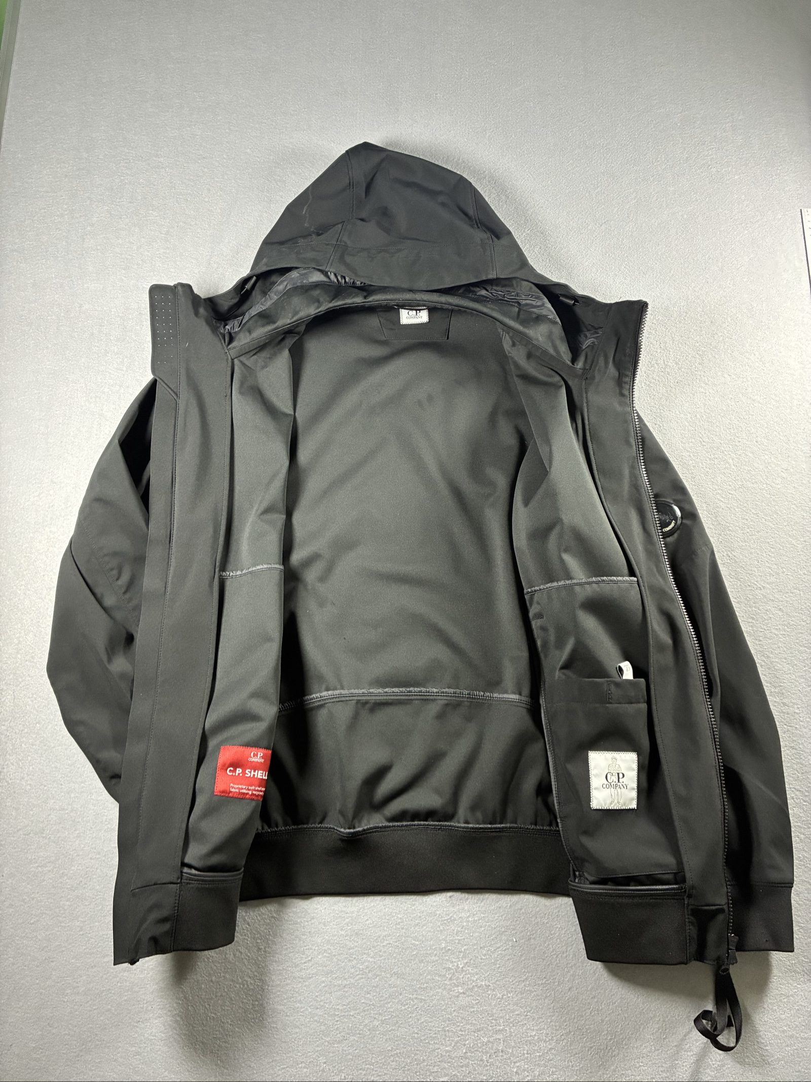 C.P. Company Black Soft Shell Hooded Jacket Large image 4