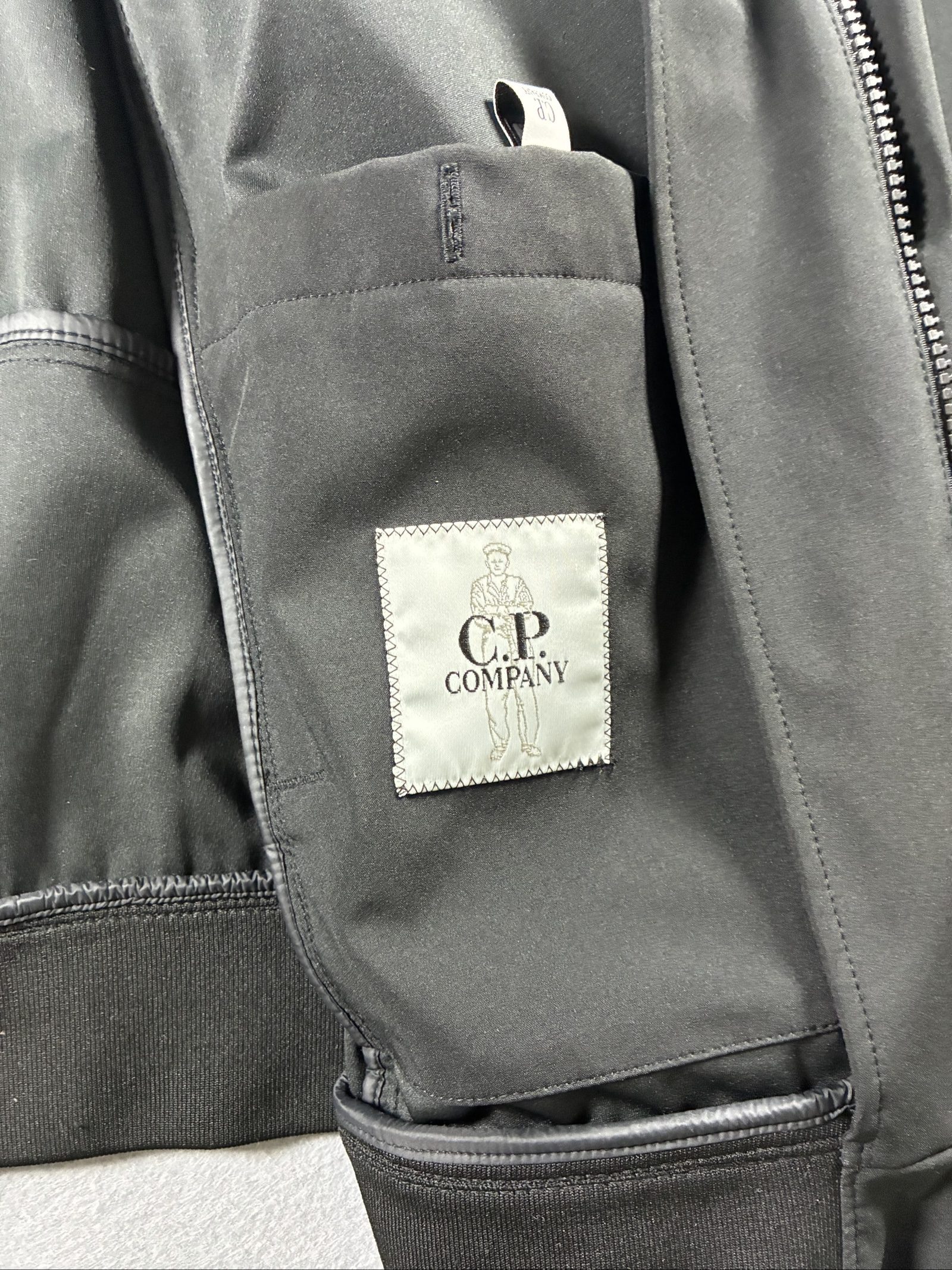 C.P. Company Black Soft Shell Hooded Jacket Large image 6