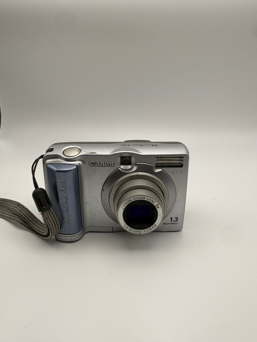 Canon PowerShot A10 Digitalkamera 1.3MP 3x Zoom silber blau 2001 Y2K Digicam image 3