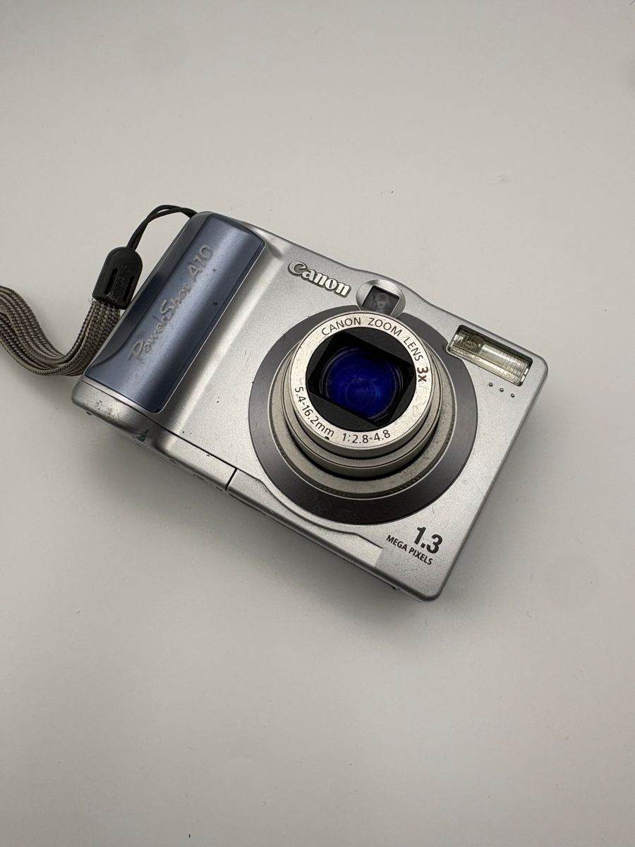 Canon PowerShot A10 Digitalkamera 1.3MP 3x Zoom silber blau 2001 Y2K Digicam image 6
