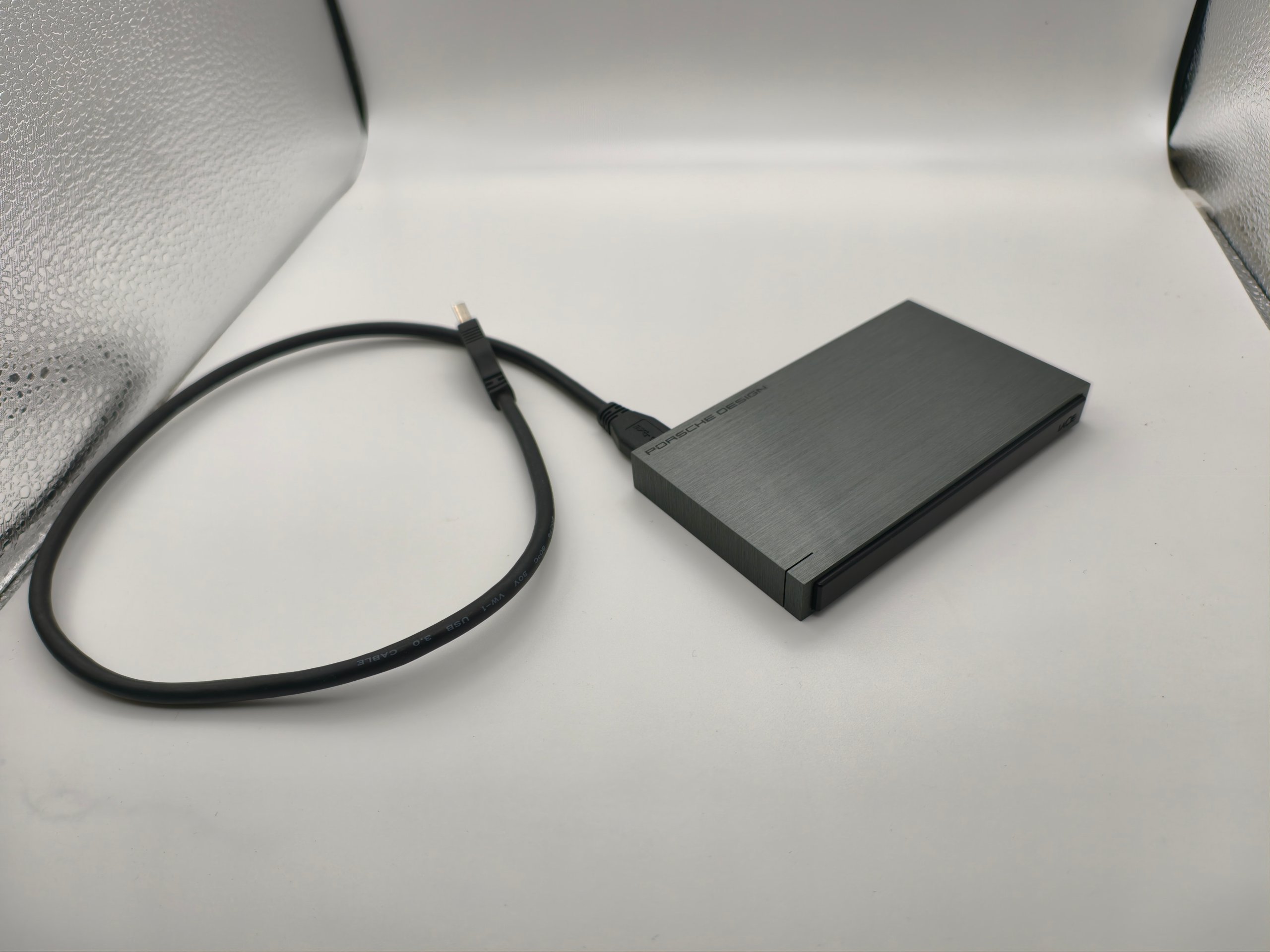 Hard Disk Esterno LaCie Porsche Design 500GB AR25U3 USB 3.0 2.5 Alluminio Cavo