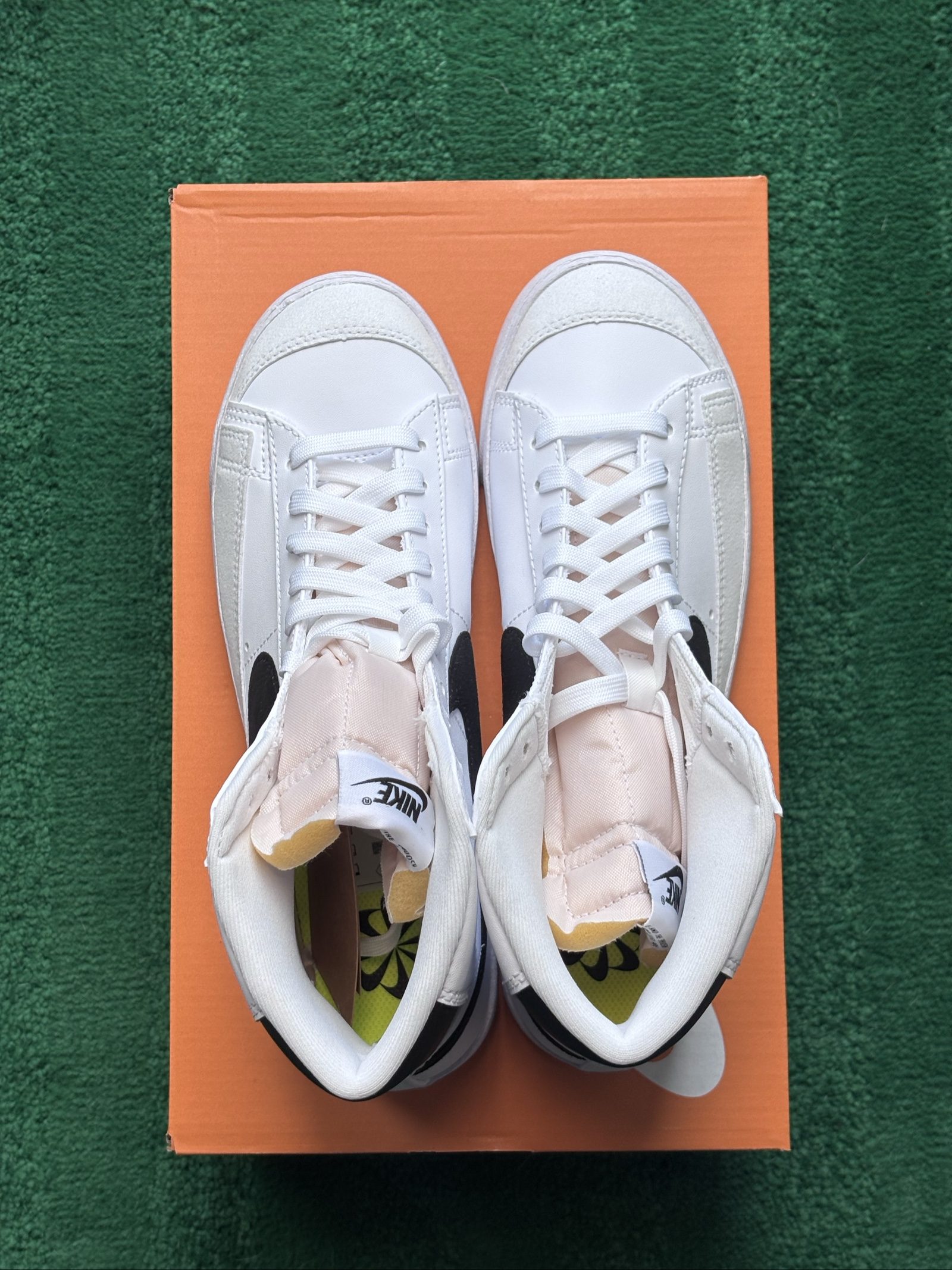 Size UK 6 Wmns | Nike Blazer Mid '77 | White Black DO1344-101 | New image 3