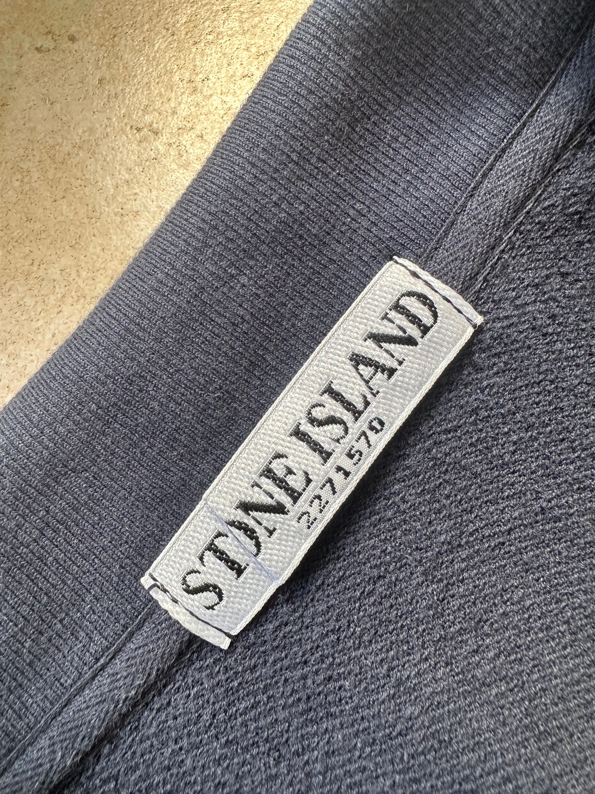 Stone Island Men's Navy Zip-Up Sweatshirt 1995's Vintage Rare Green Badge image 3