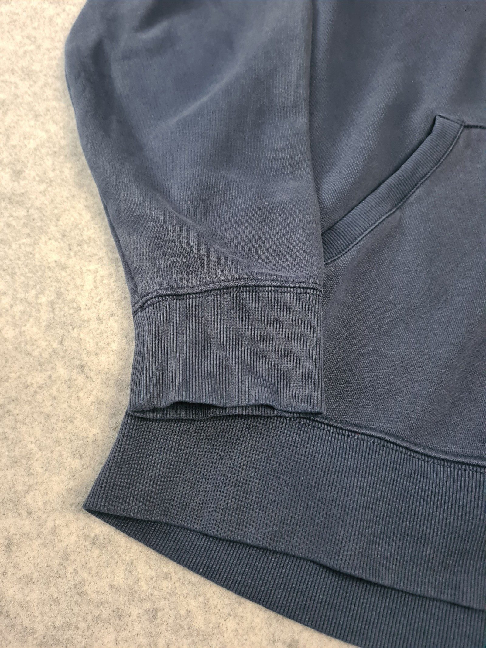 Vans Men's Navy Blue Hoodie with Logo Medium image 2
