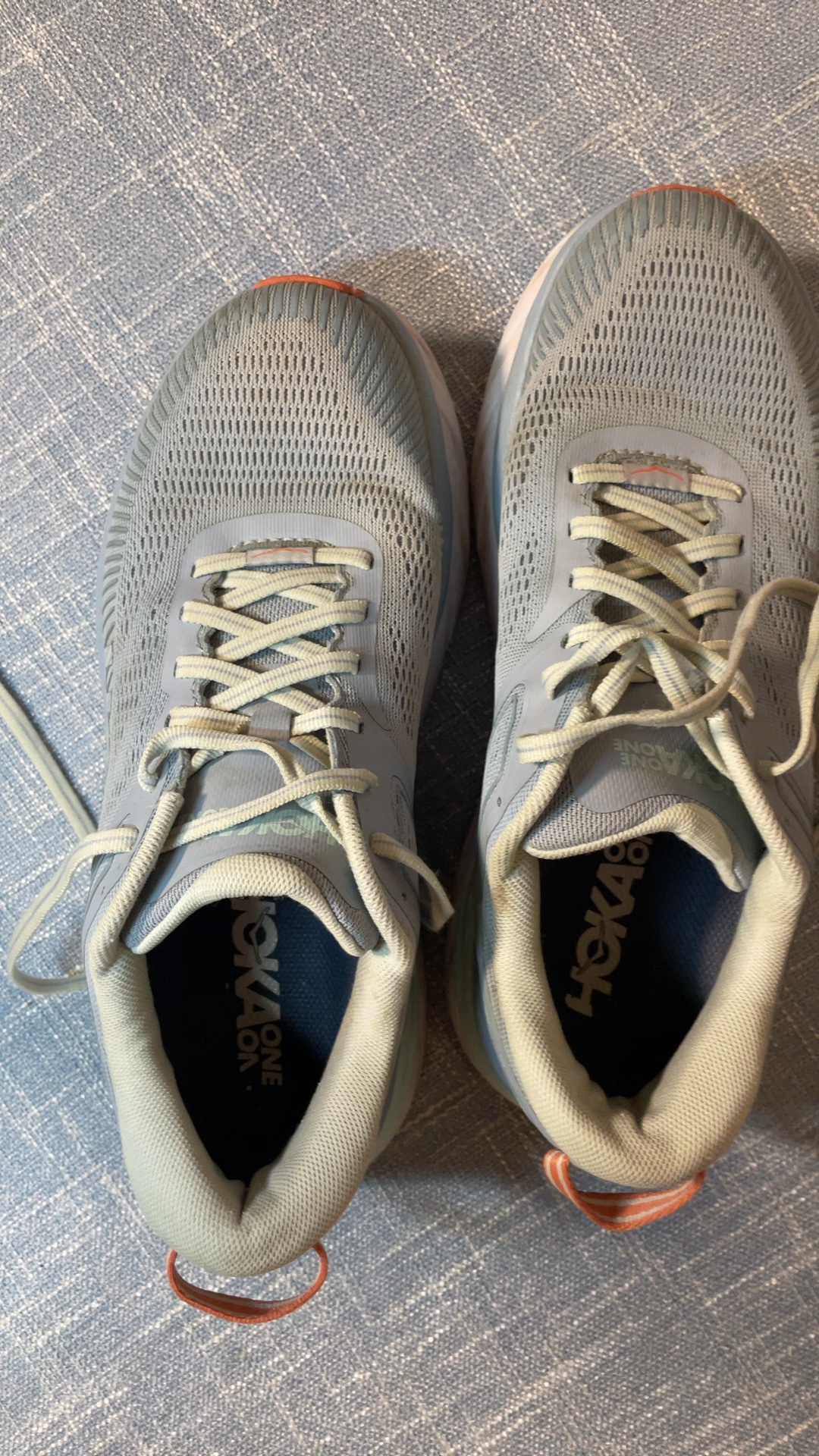 HOKA Bondi 7 Wide Women’s Running Shoes – Size 9 D – Light Blue/Gray image 5