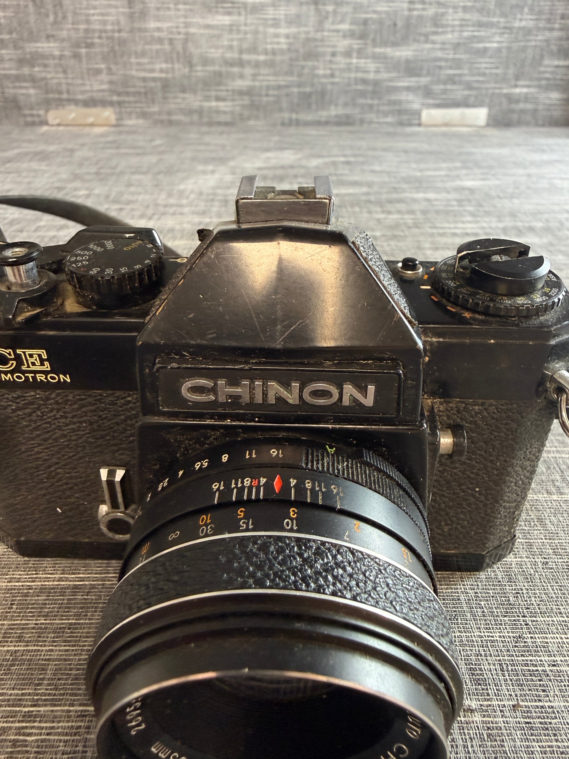 Chinon CE Memotron 35mm SLR Camera Black Vintage image 2