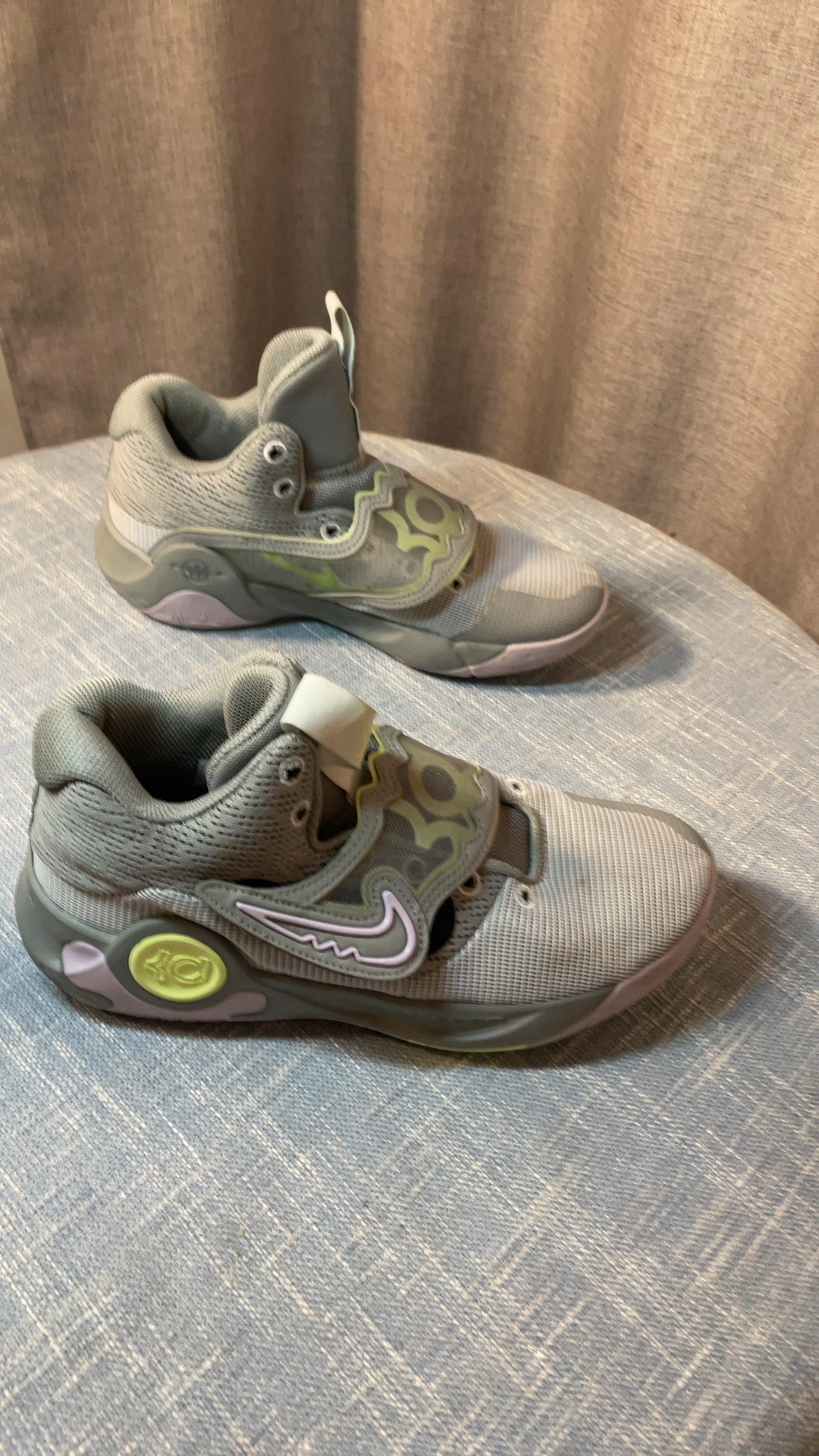 Nike Renew Retaliation 4 Training Shoes – Size 7.5 – Gray – No Laces image 2
