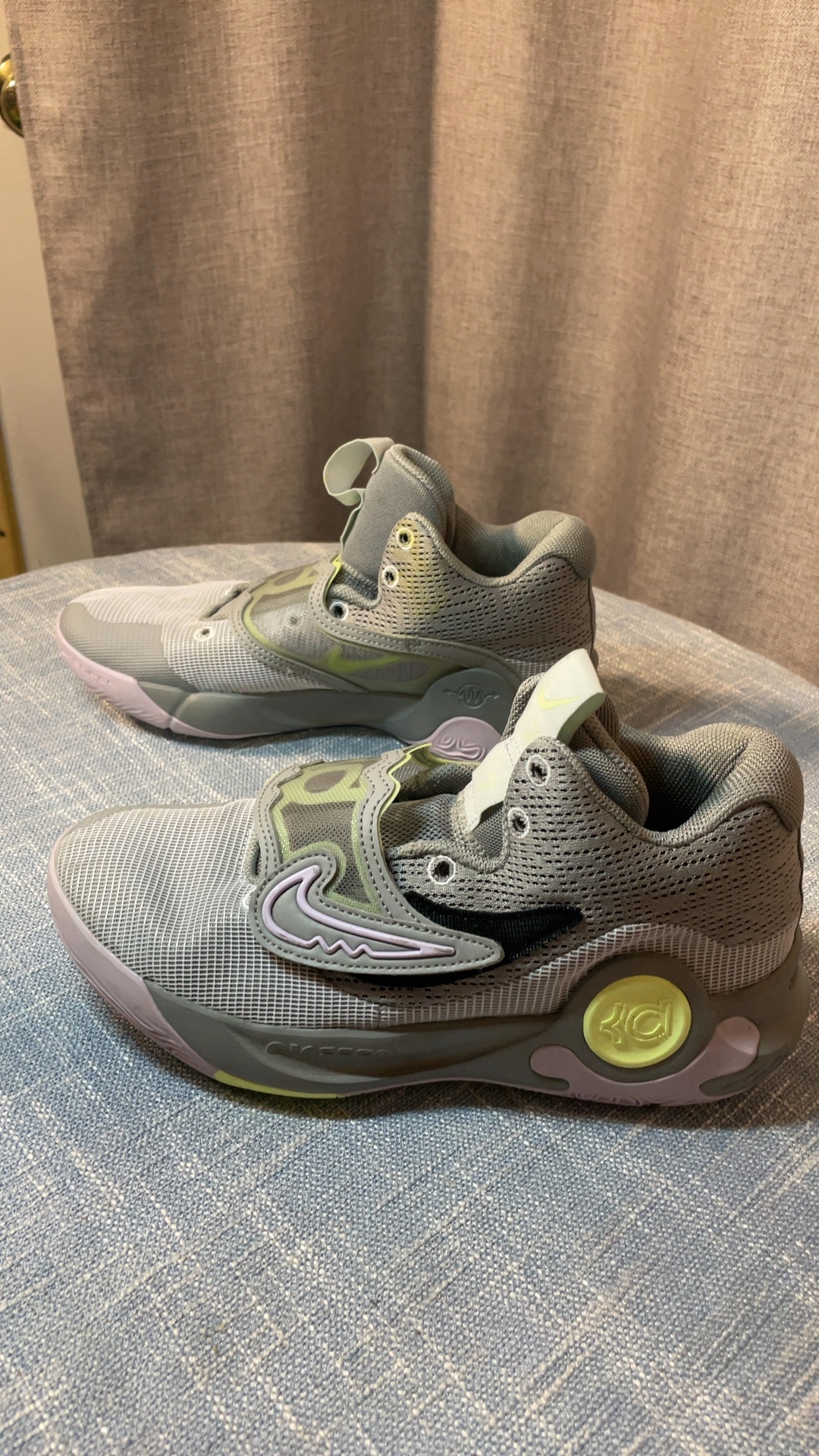 Nike Renew Retaliation 4 Training Shoes – Size 7.5 – Gray – No Laces image 3