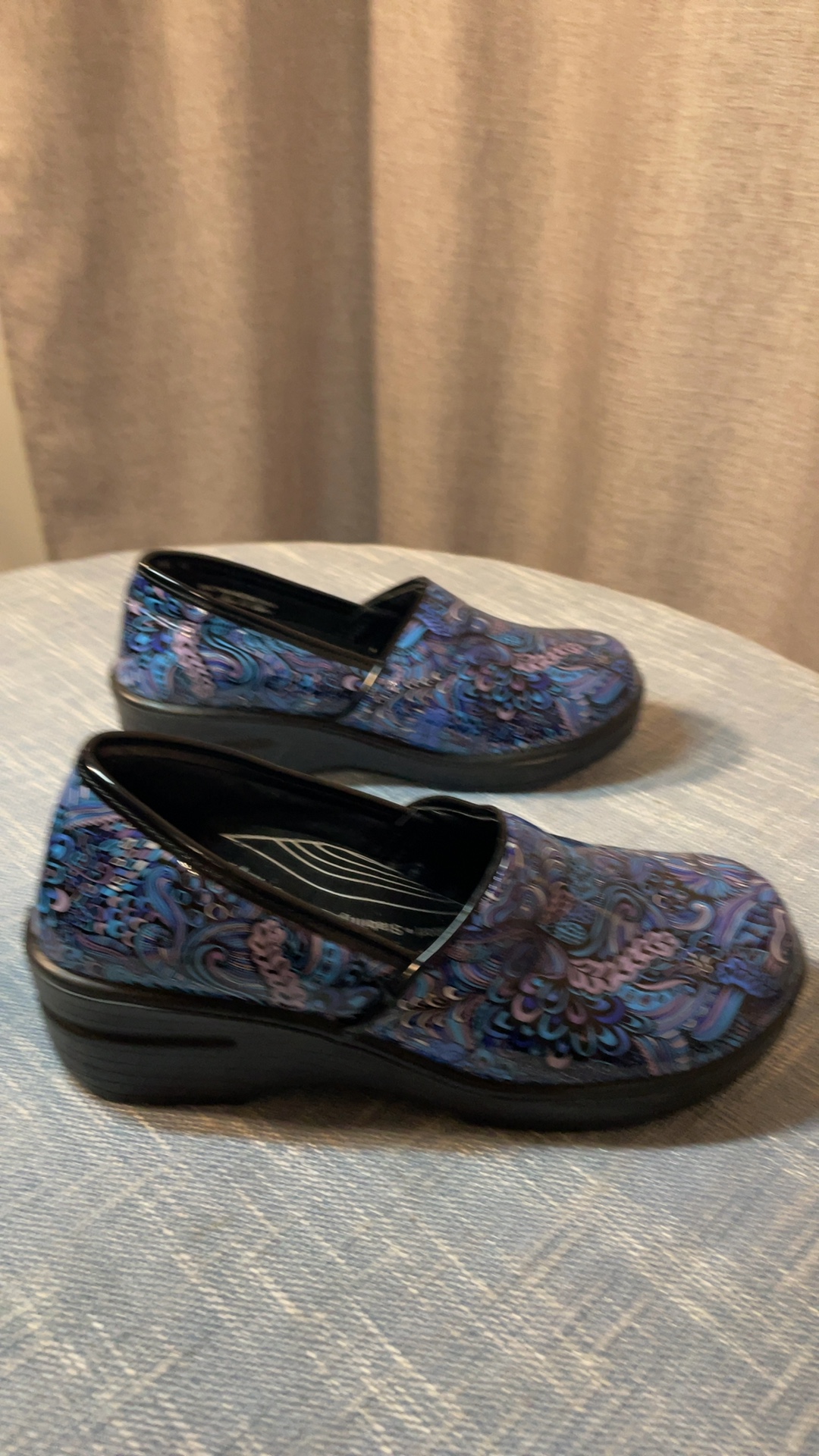 Easy Works by Easy Street Leeza Slip-Resistant Work Clogs – Size 7W image 5