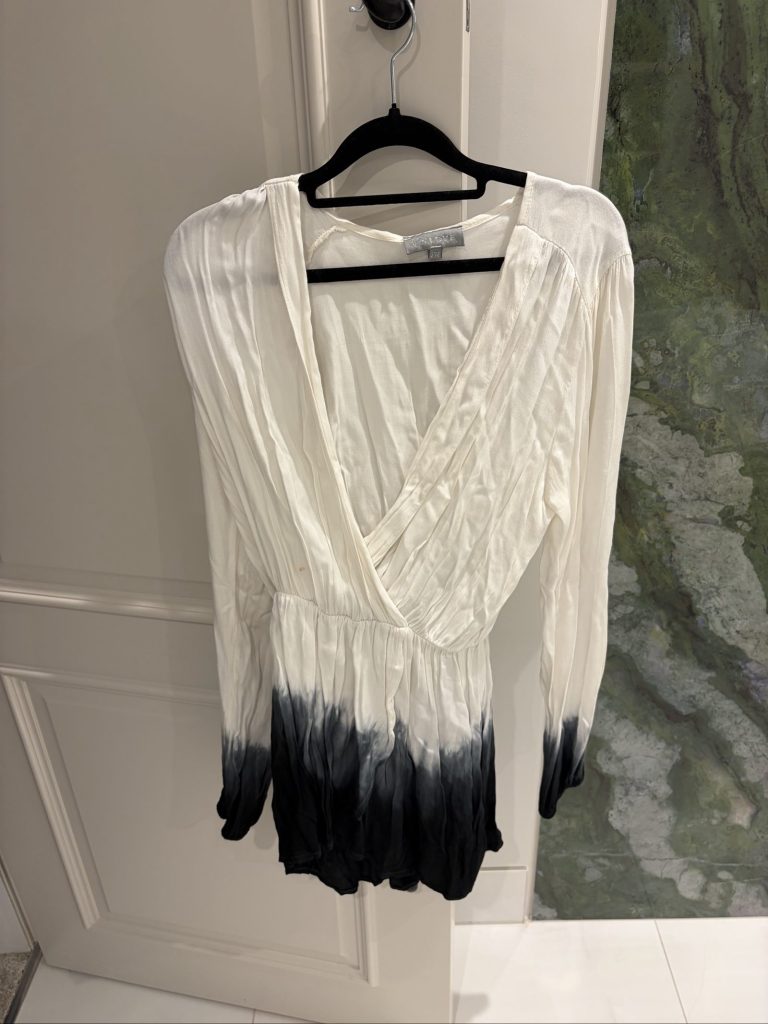 Love Women's White & Black Dip Dye Long Sleeve Mini Dress Small