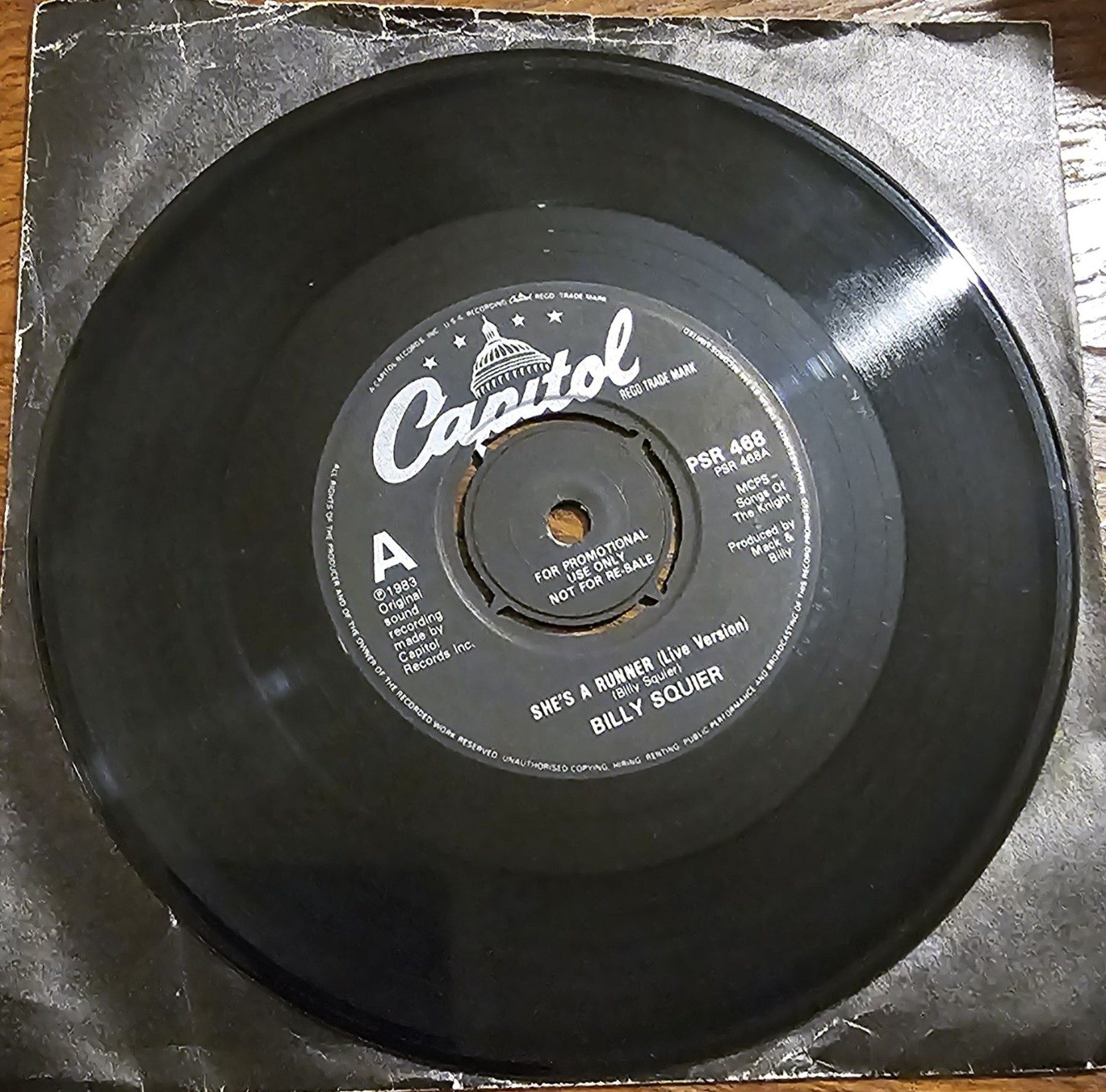 Billy Squier She's A Runner PROMO Capitol PSR 468 7" Vinyl Single
