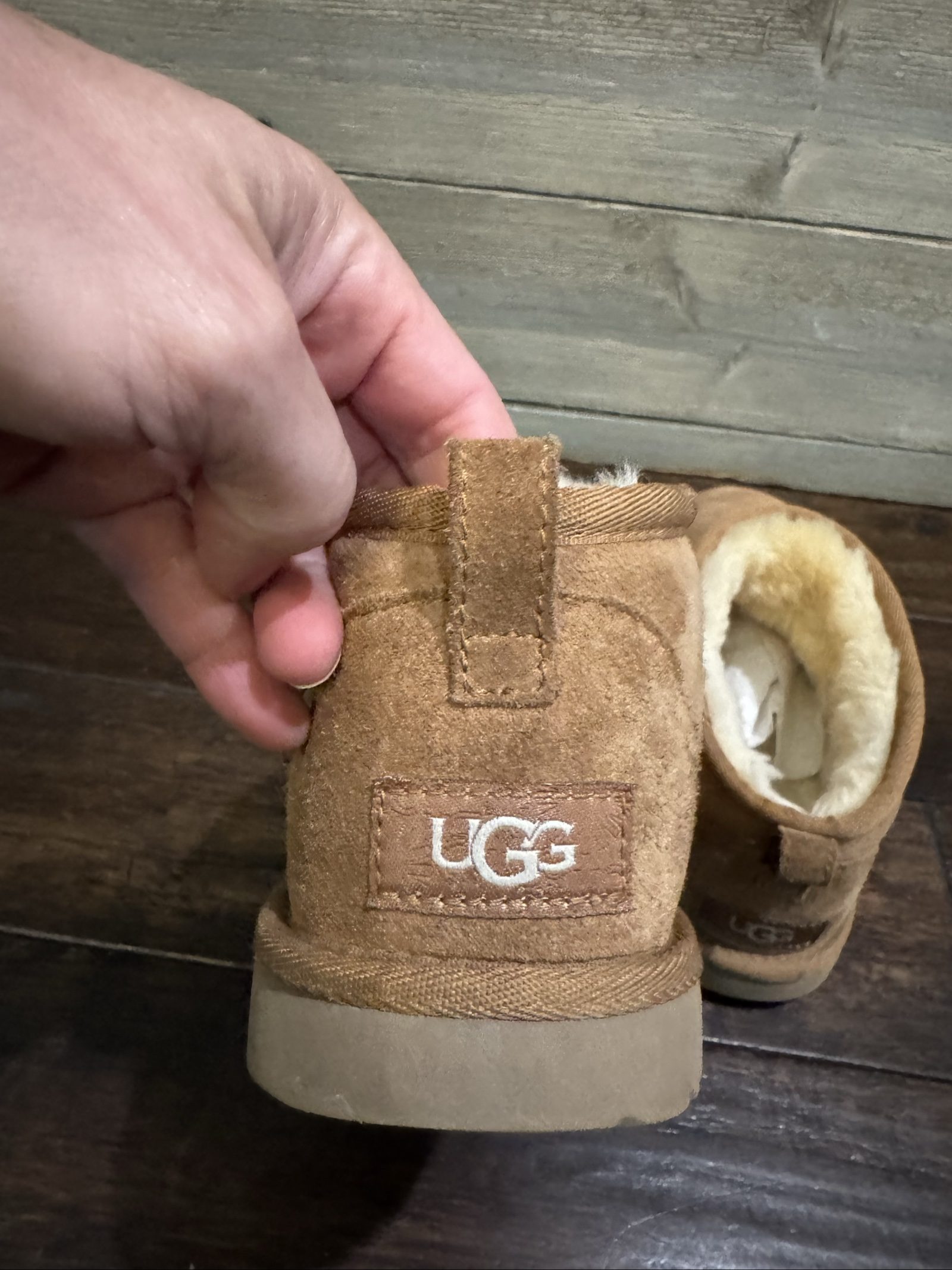 Women's UGG Chestnut Brown Classic Mini Sheepskin Boots US 6 image 8