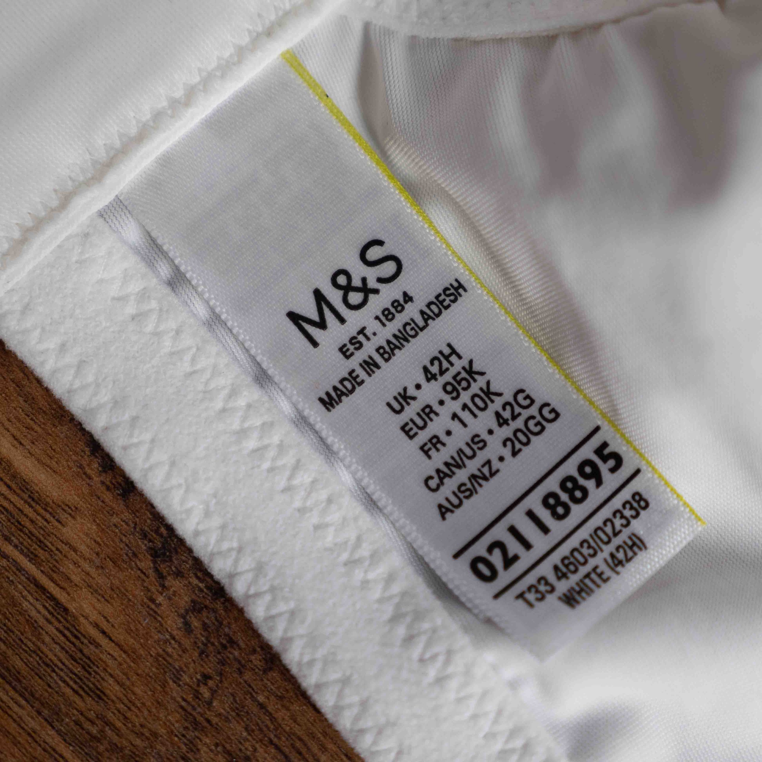 M&S 42H White Full Cup Bra NWT RRP £16.00 image 4
